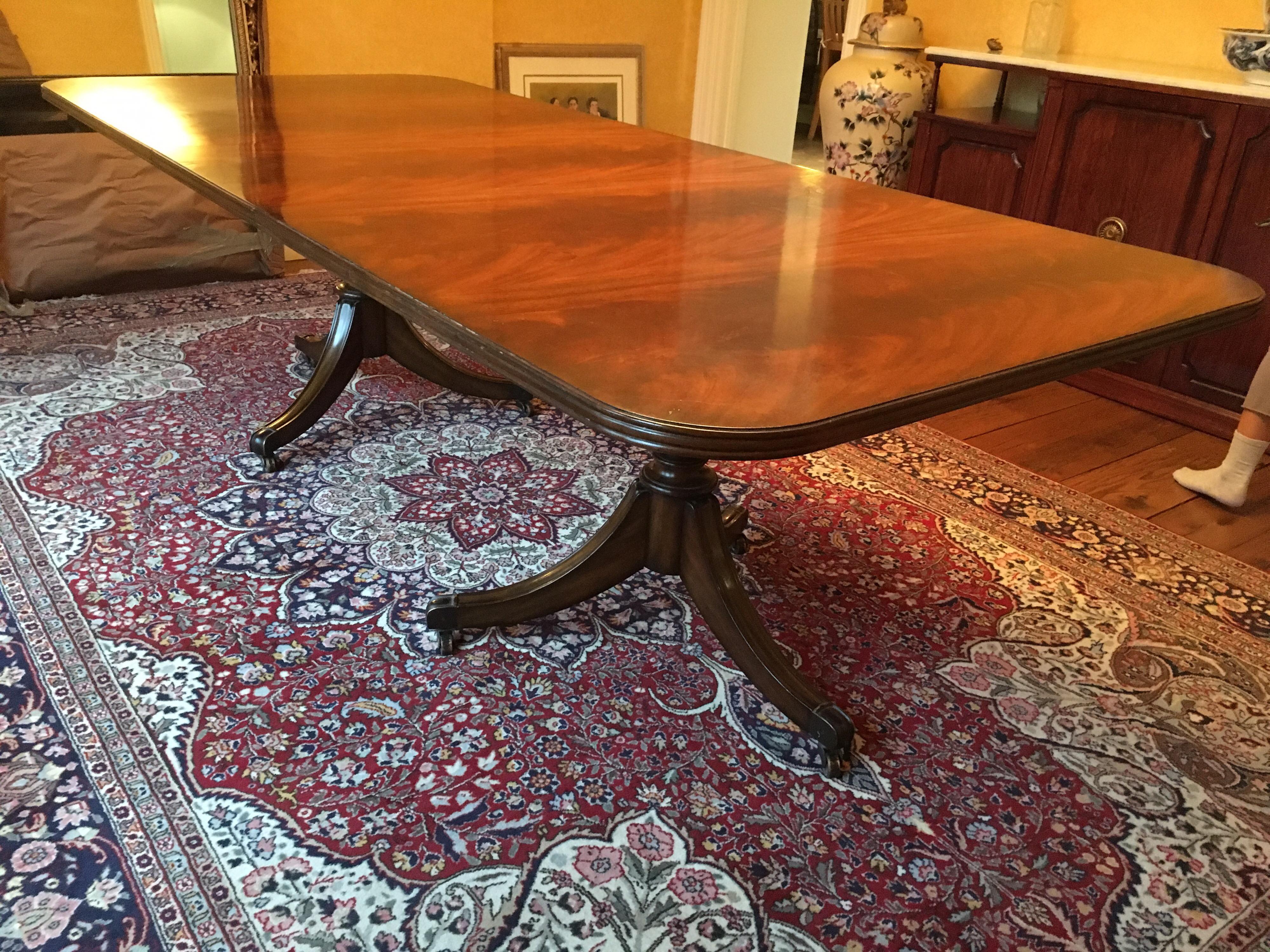 American George III Style Mahogany Double Pedestal Dining Table by Maitland-Smith, 1960s