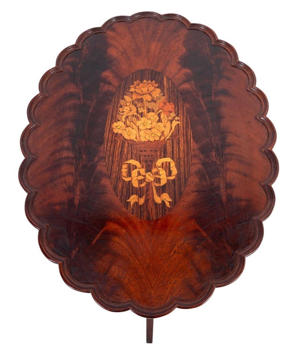 George III Style Mahogany & Marquetry Tripod Table Jorge III en venta