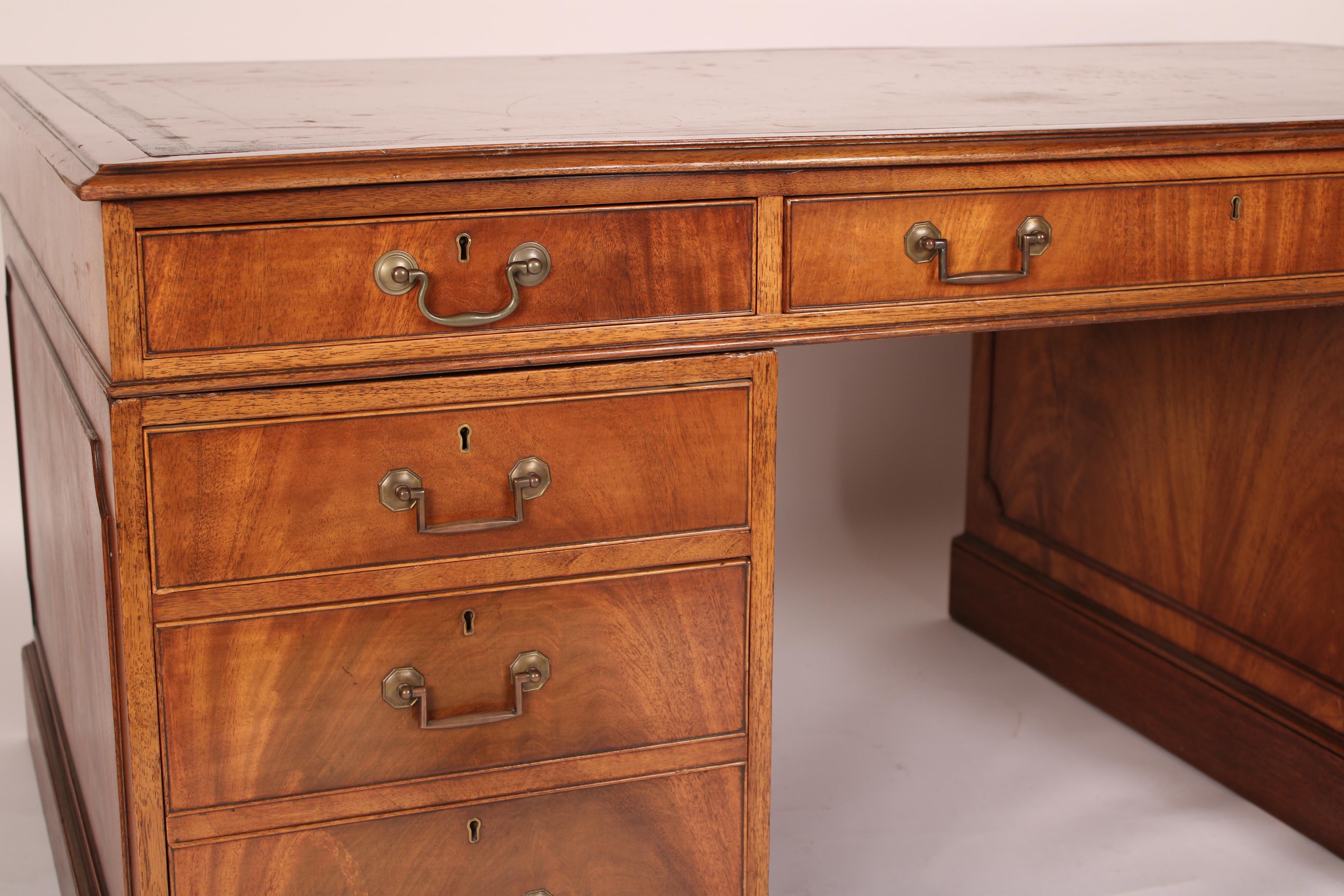 Bureau d'associés en acajou de style George III en vente 3