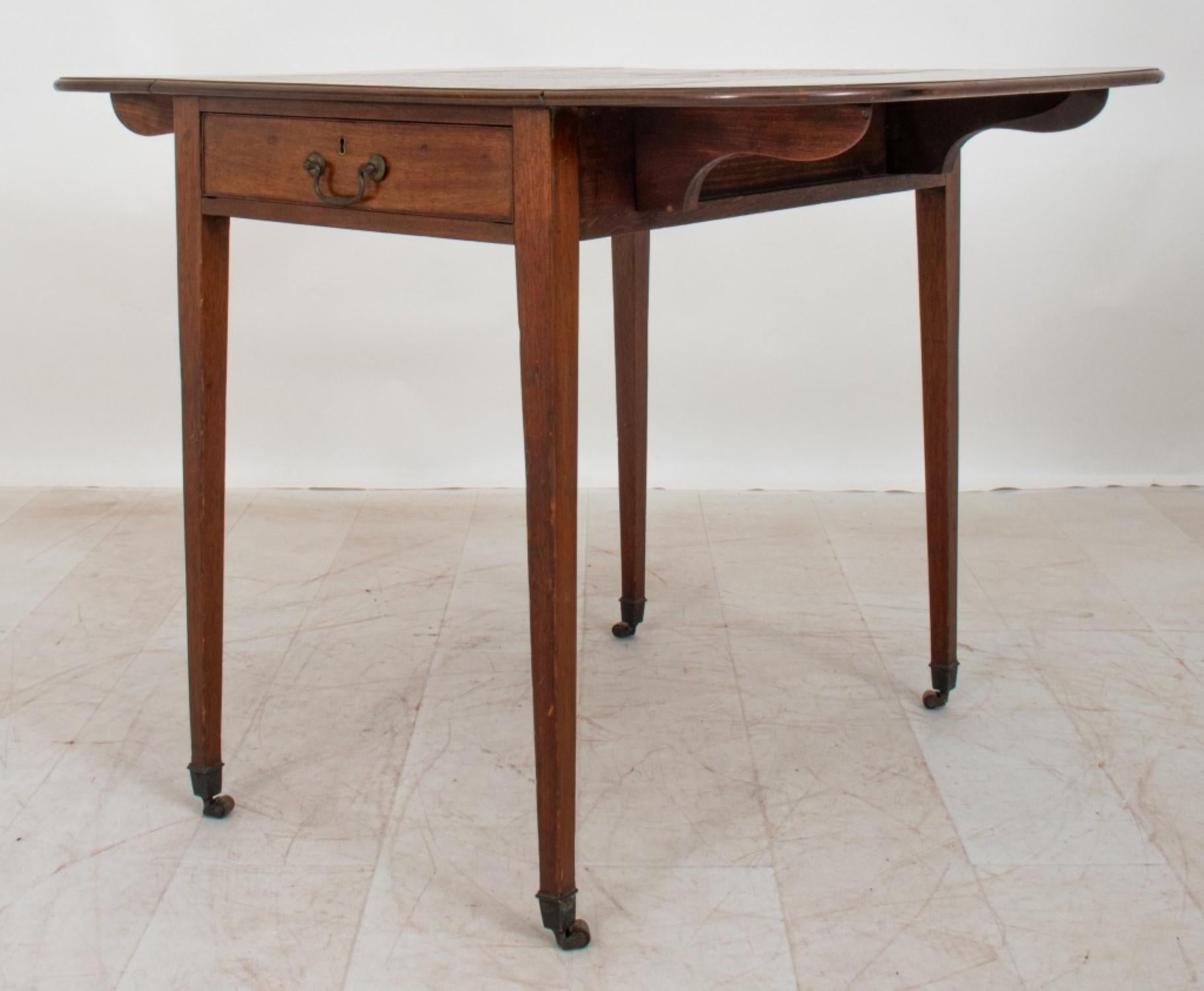 20th Century George III Style Mahogany Pembroke Table For Sale