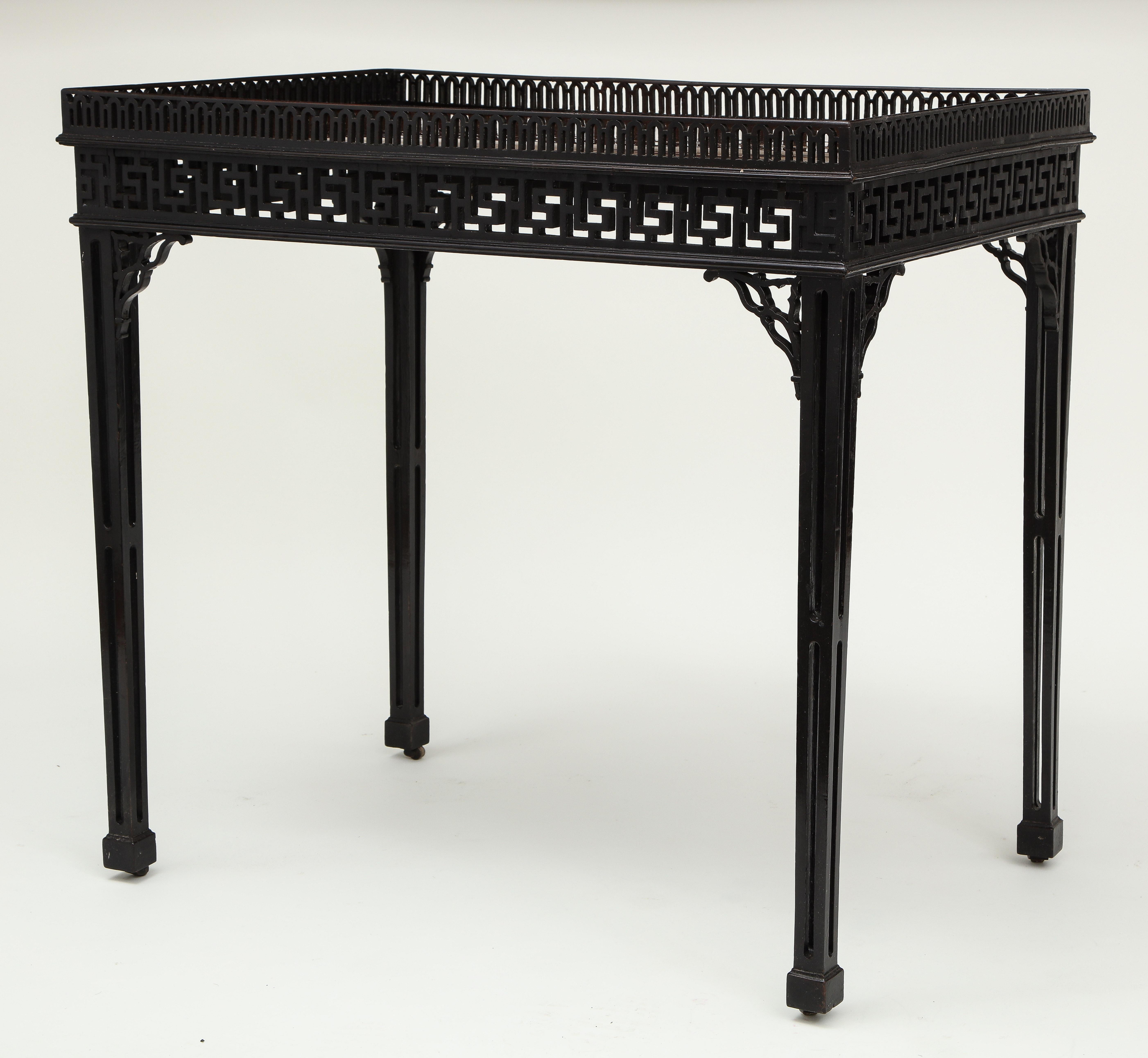 19th Century Chippendale Mahogany Silver Table For Sale 8