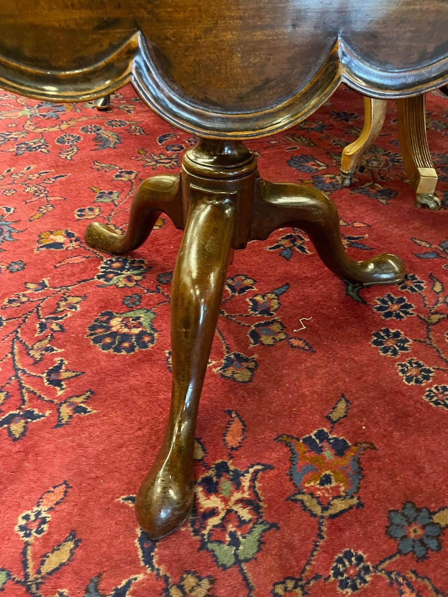 George III Style Mahogany Tilt Top or Tripod Scalloped Edge Table, 19th Century 7