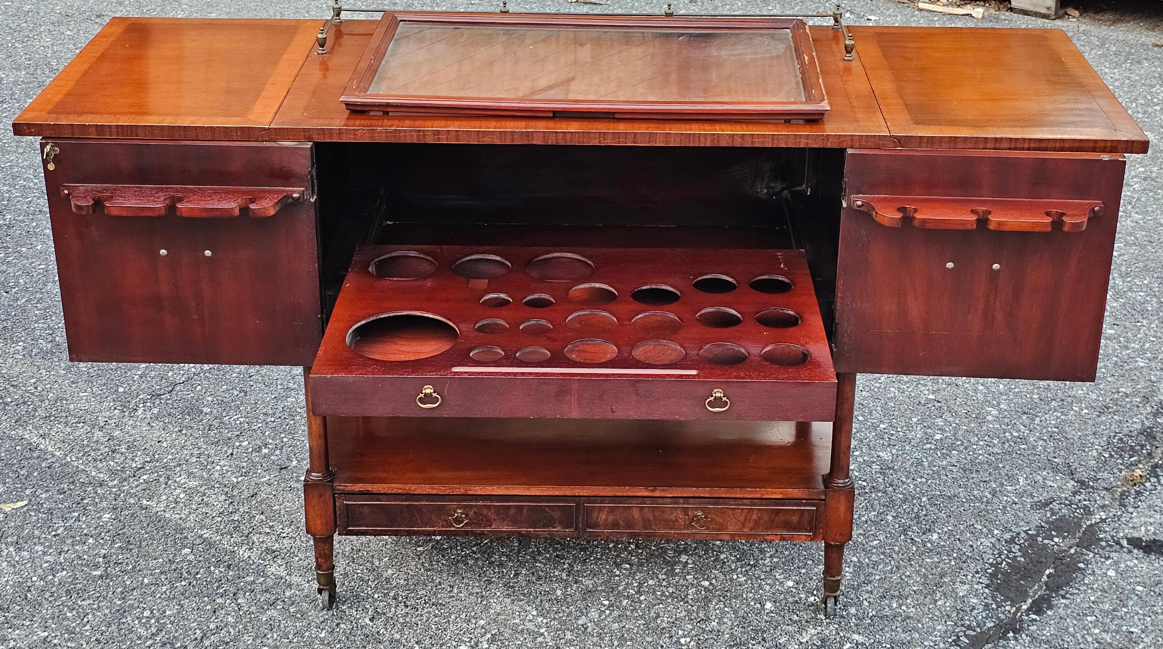 George III Style Marquetry Inlaid Mahogany Drop Leaf Wheeled Dry Bar For Sale 4