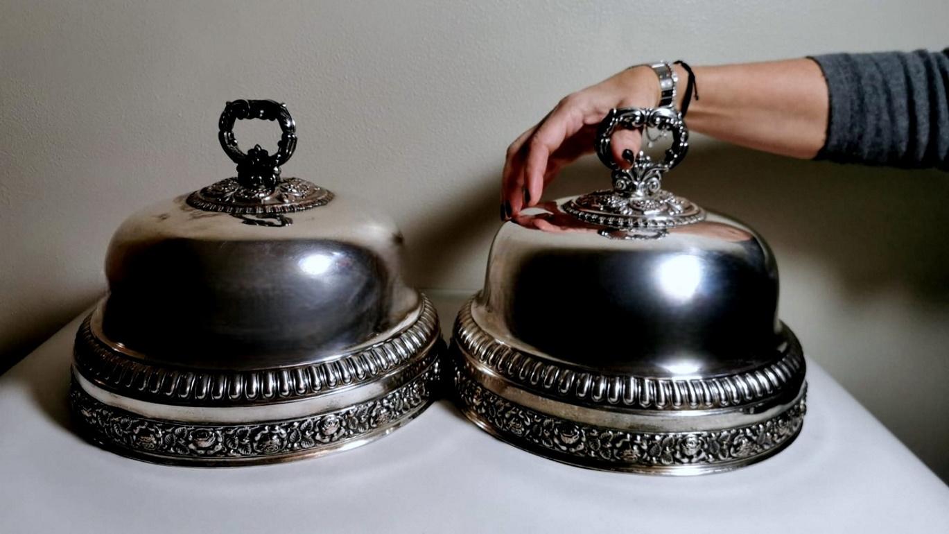 George III Style Pair of English Round Meat Plate Covers in Silver Plated 8