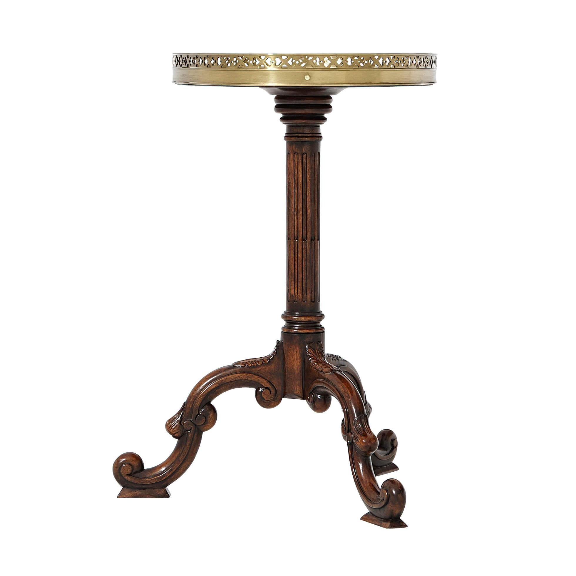 Table d'appoint ovale en parqueterie de style George III Neuf - En vente à Westwood, NJ