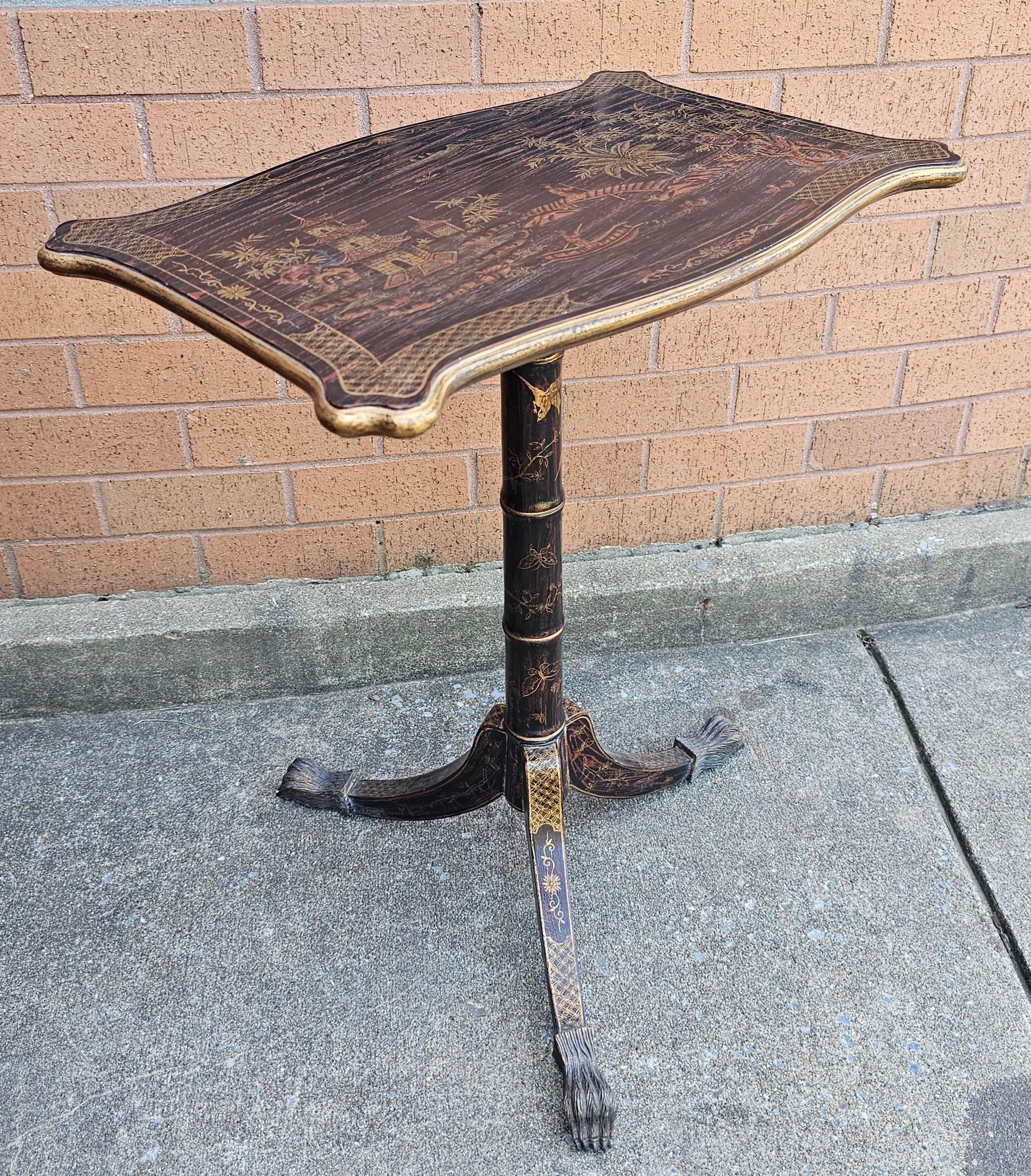 George III Style Partial Gilt and Black Japanned Side Table In Excellent Condition In Germantown, MD