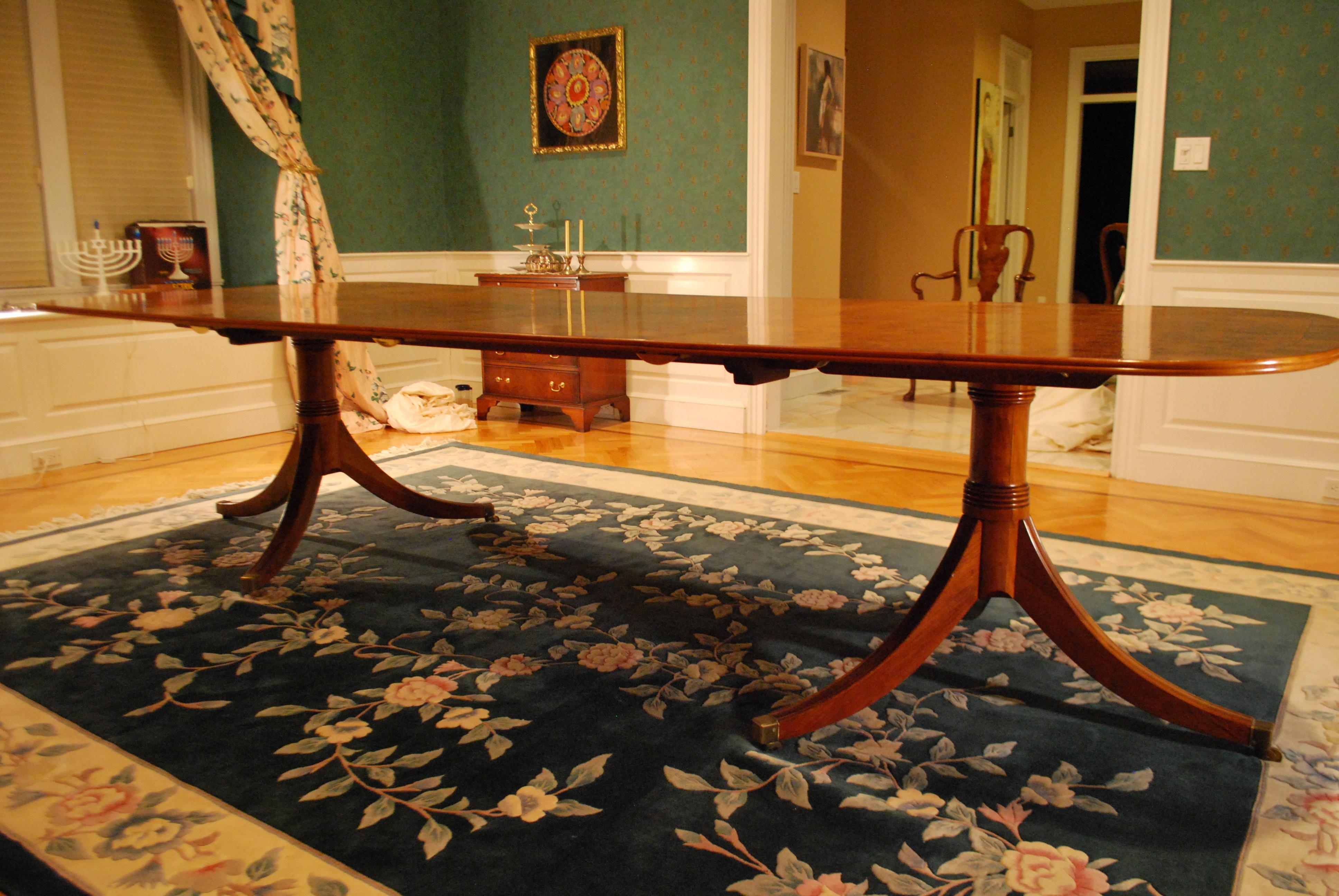 George III Style Pedestal Table in Yewood 9