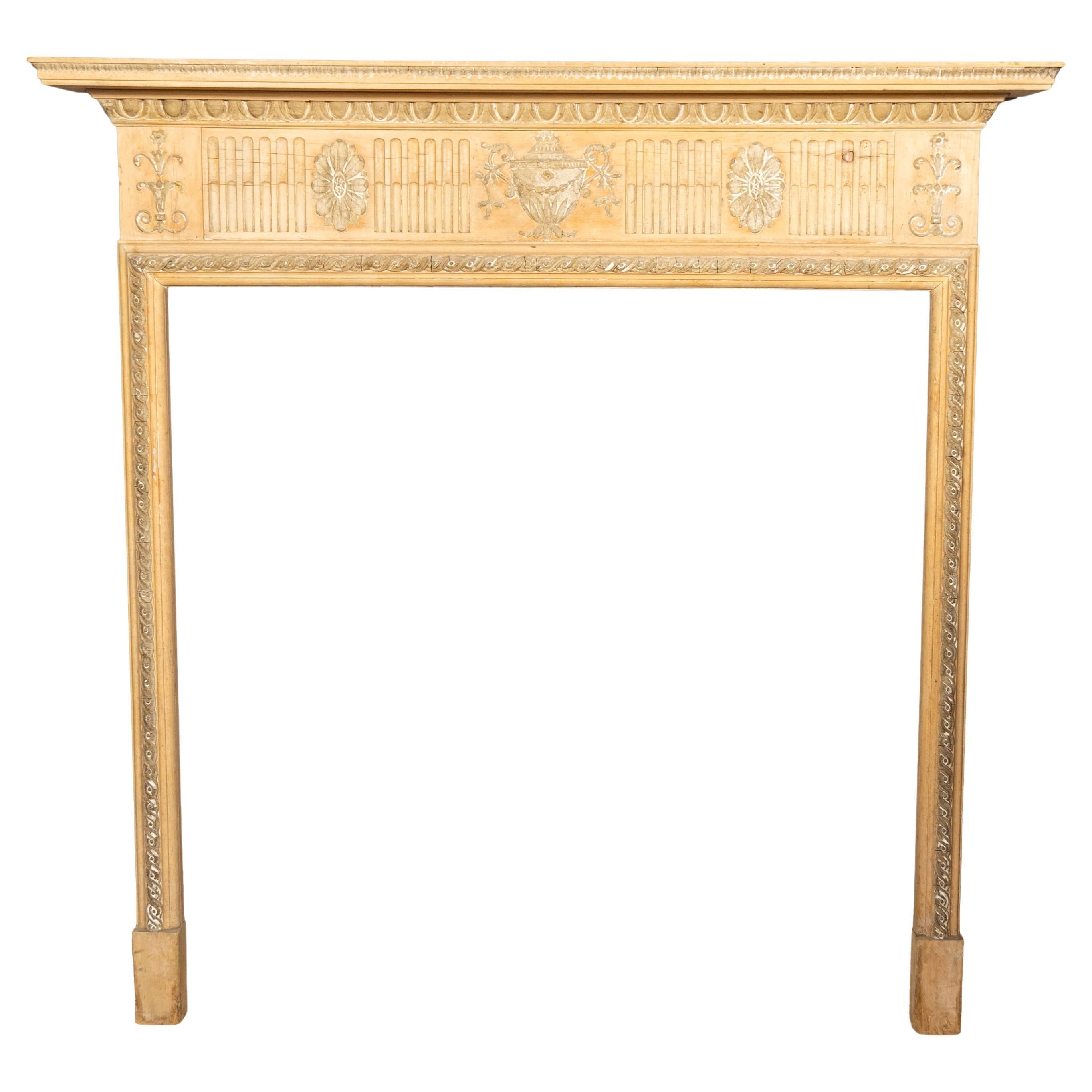 Repisa de chimenea de pino estilo Jorge III