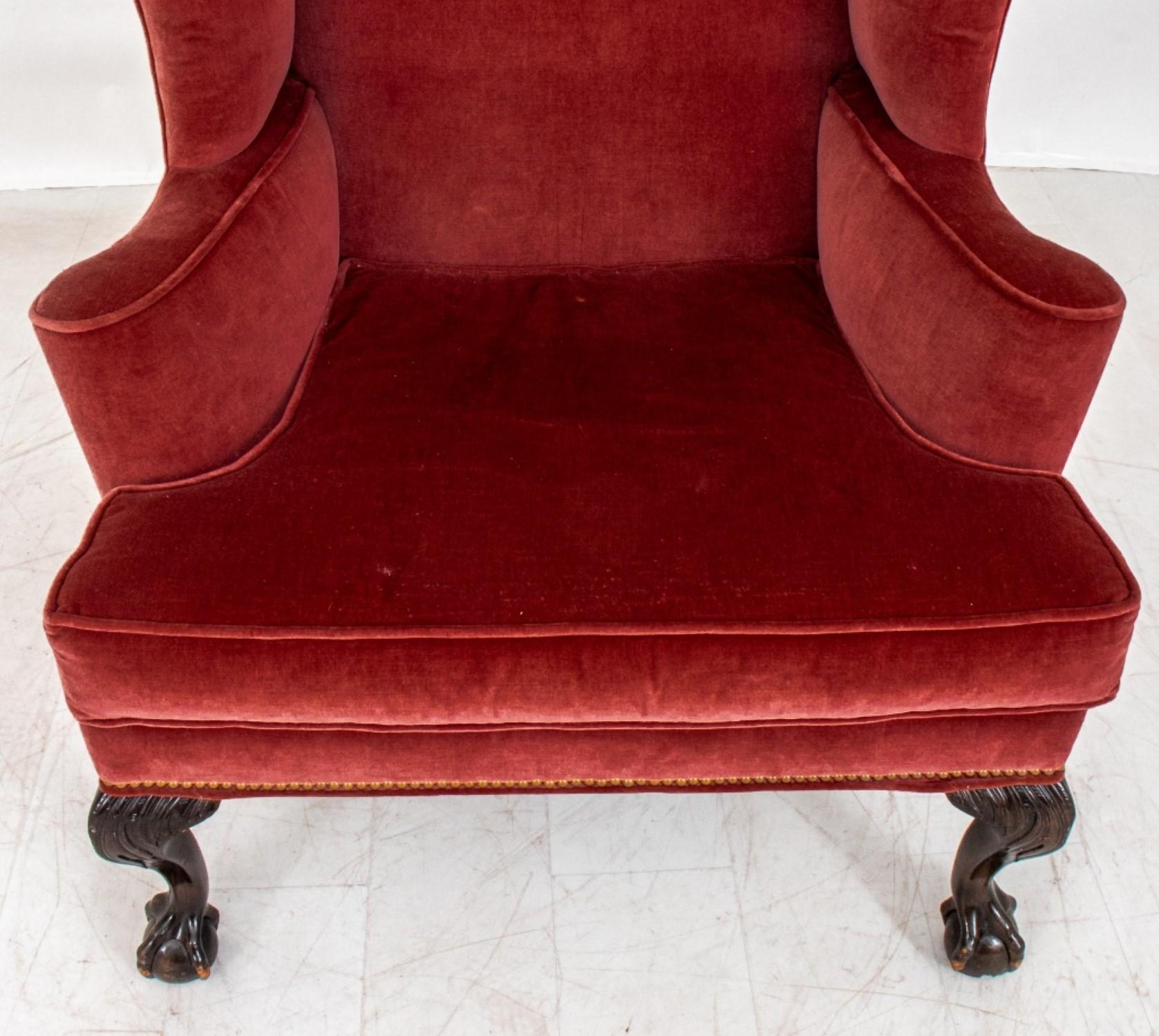 George III Style Rose Velvet Upholstered Wingchair In Good Condition For Sale In New York, NY