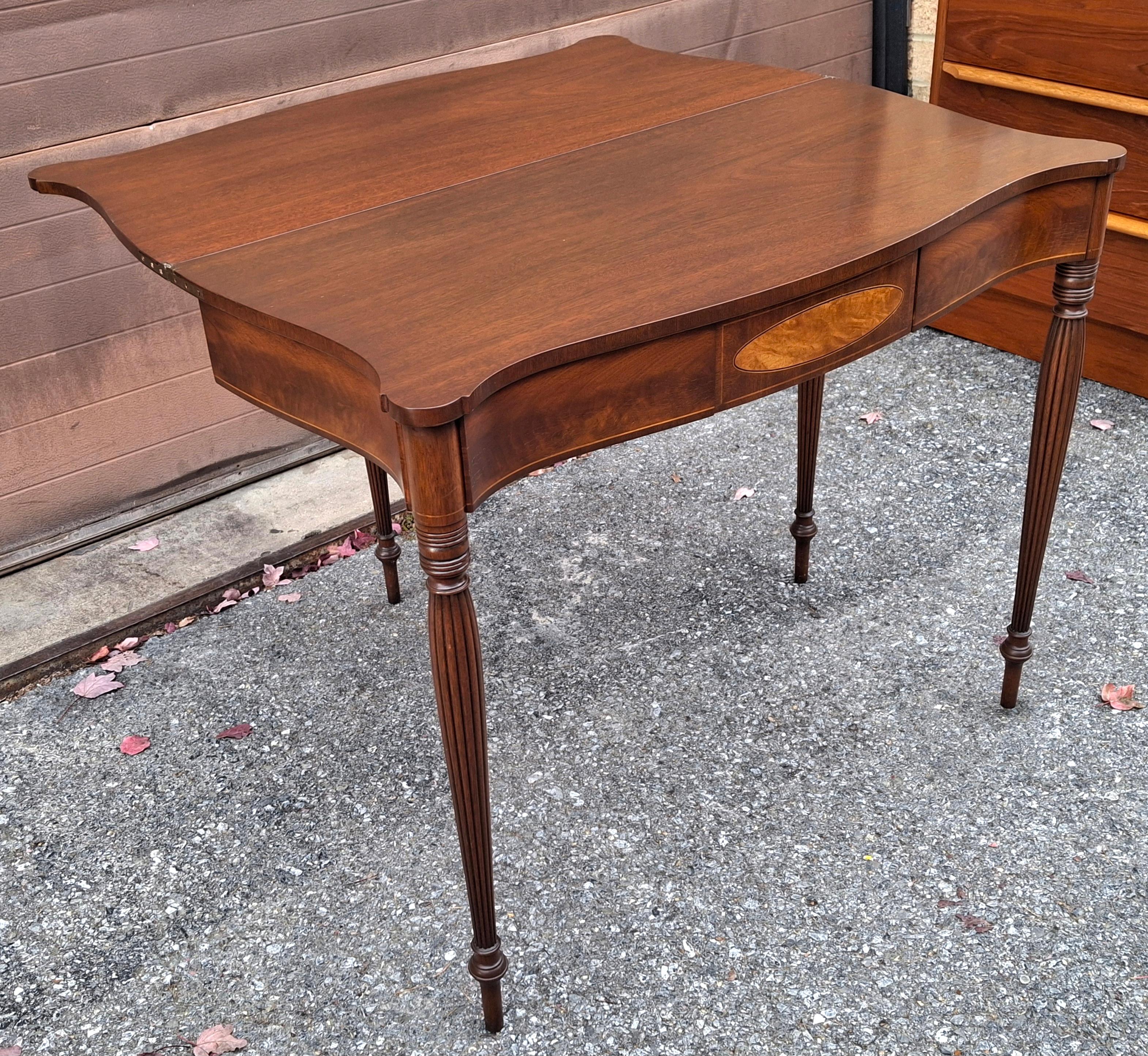 George III Style Satinwood Inlaid Mahogany Fold Top Game Console Table For Sale 6