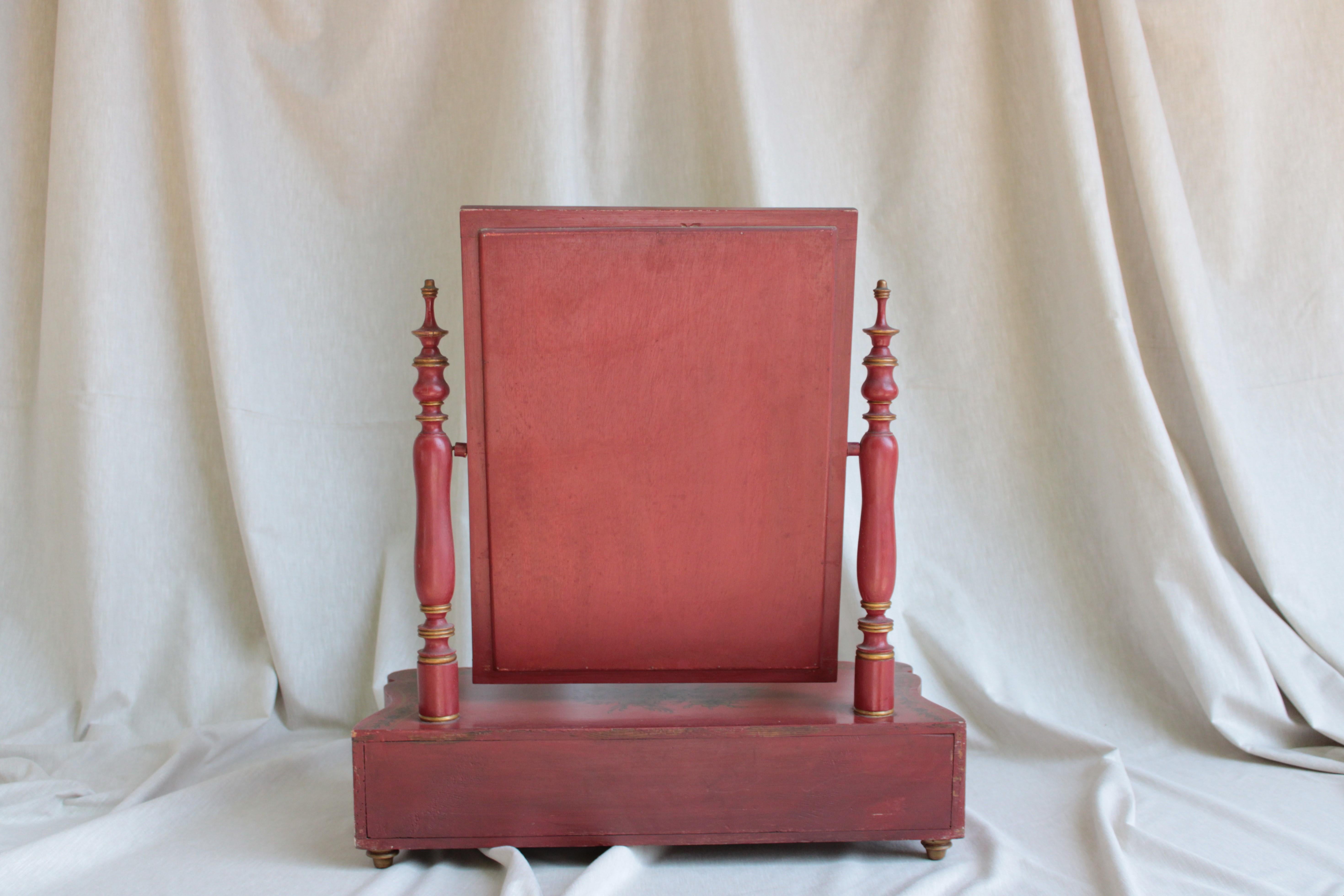 Tischspiegel im George-III-Stil, rot lackiert und vergoldet im Zustand „Gut“ im Angebot in Lisboa, PT