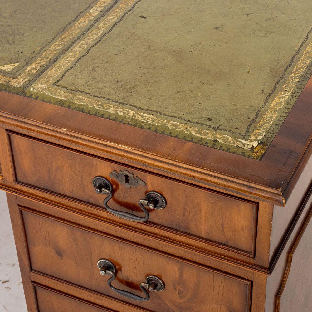 British George III Style Yewood Pedestal Desk For Sale