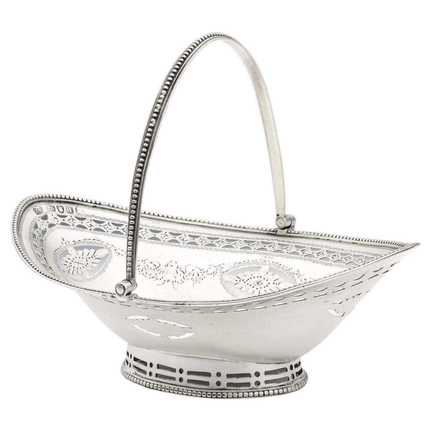 Cesta de dulces de Jorge III hecha en Londres por Hester Bateman, 1786