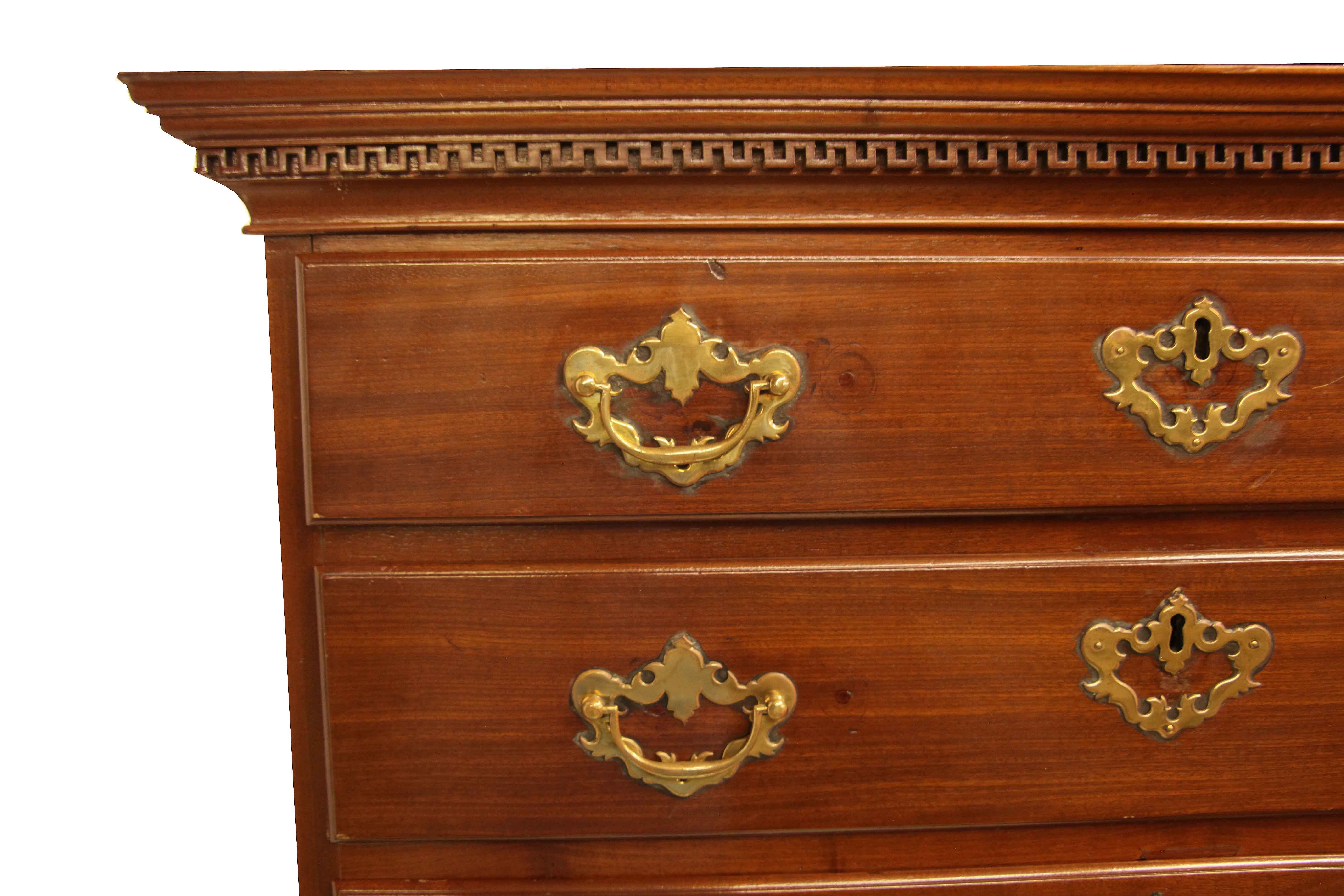 George III Tall Mahogany Chest In Good Condition For Sale In Wilson, NC
