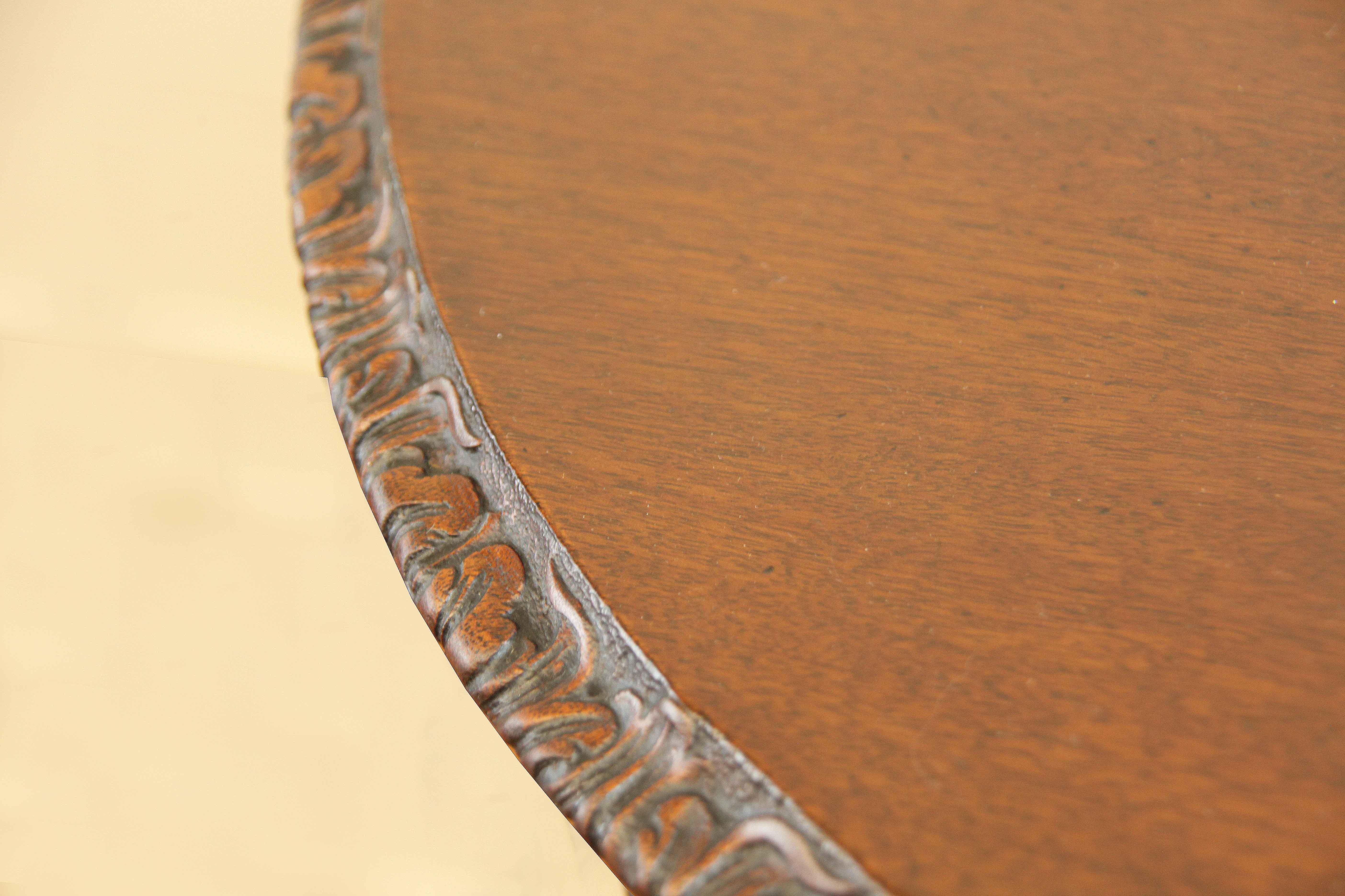 George III Tisch mit kippbarer Platte (Englisch) im Angebot