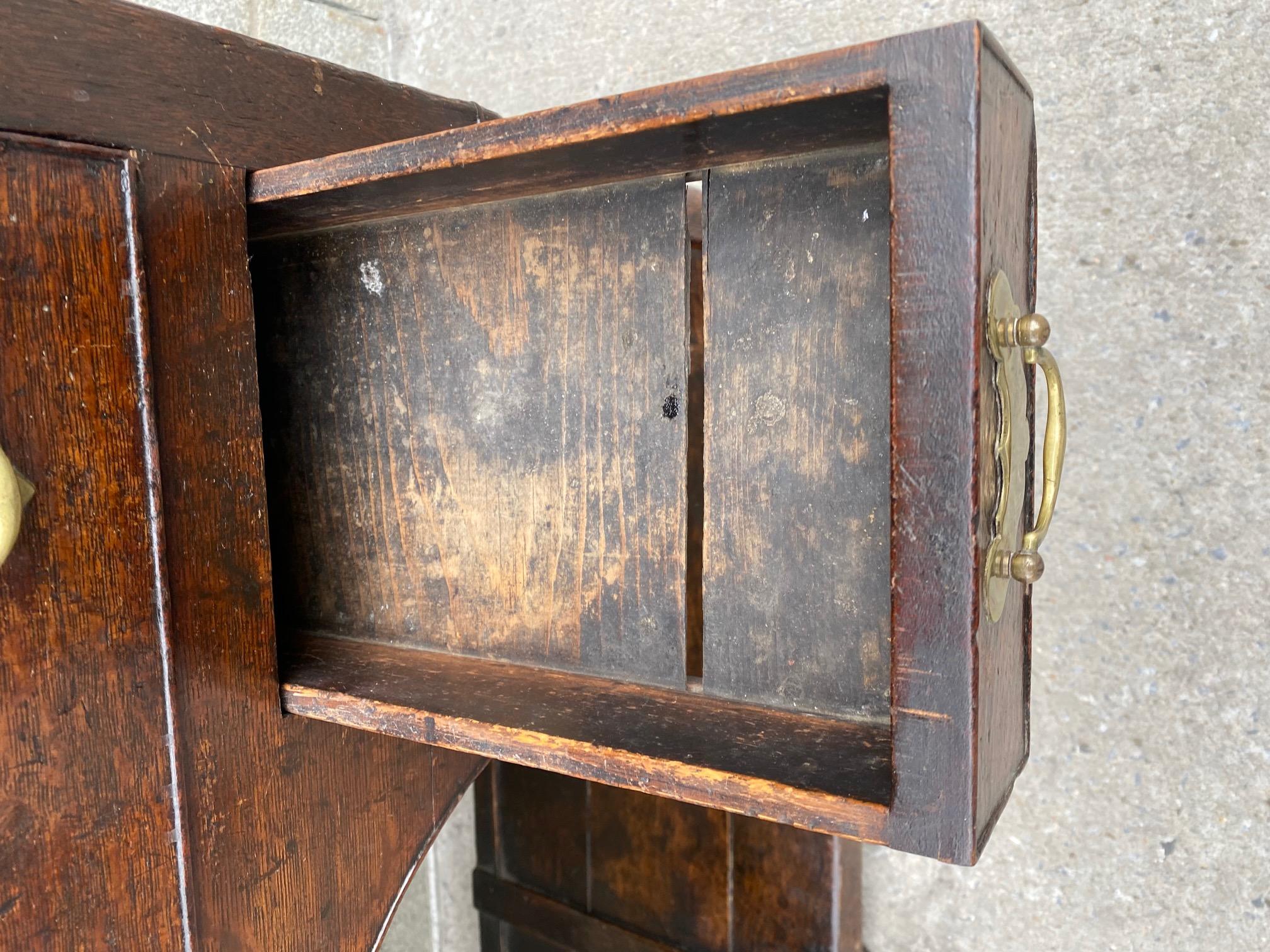 George III Welsh Pot-Board Oak Dresser Base  For Sale 5
