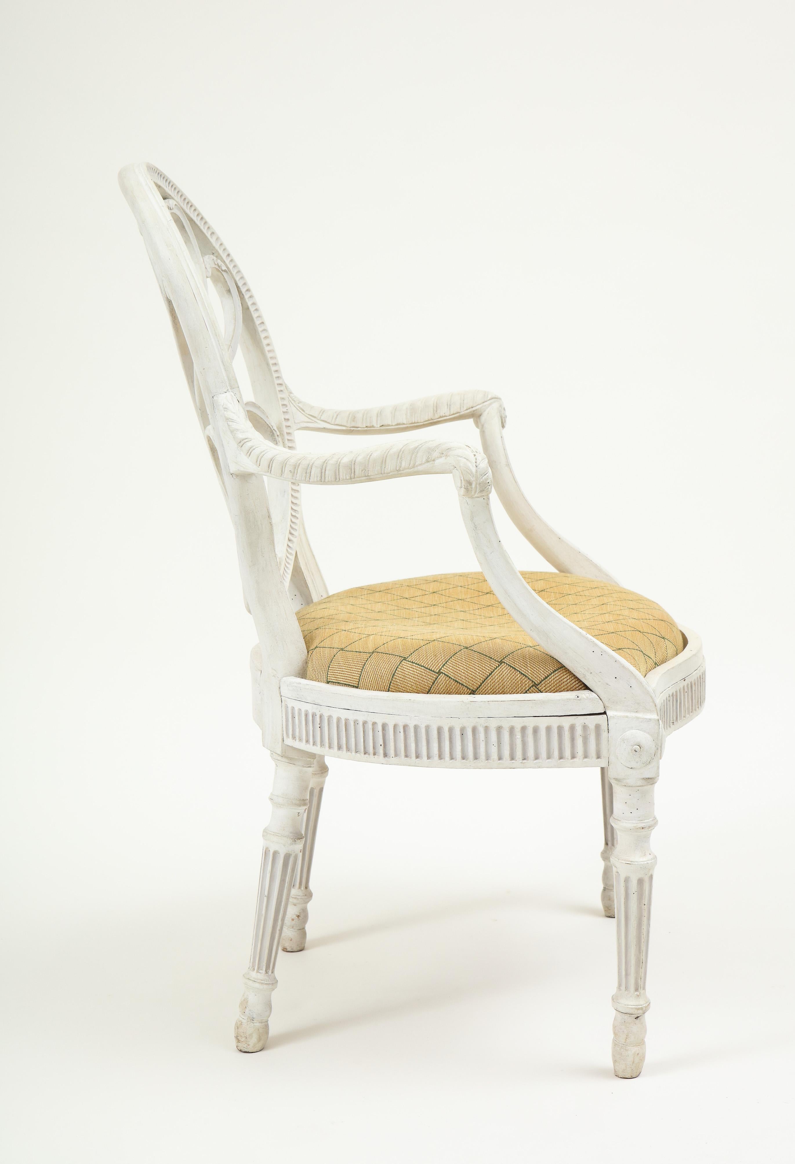 George III White-Painted Armchair Attributed to Gillows In Good Condition In New York, NY