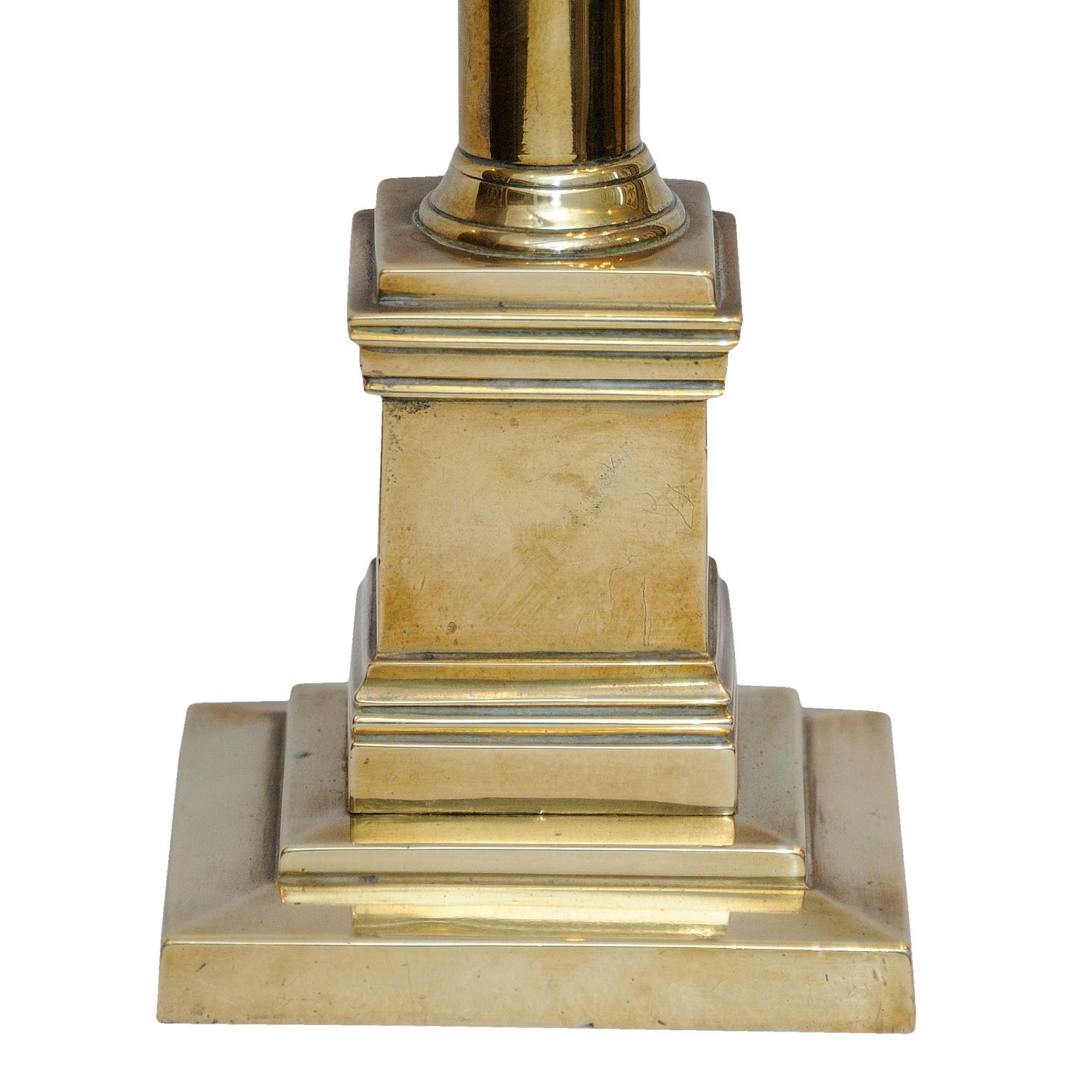 English George IV Brass Column Lamp by Palmer & Co., circa 1825 For Sale