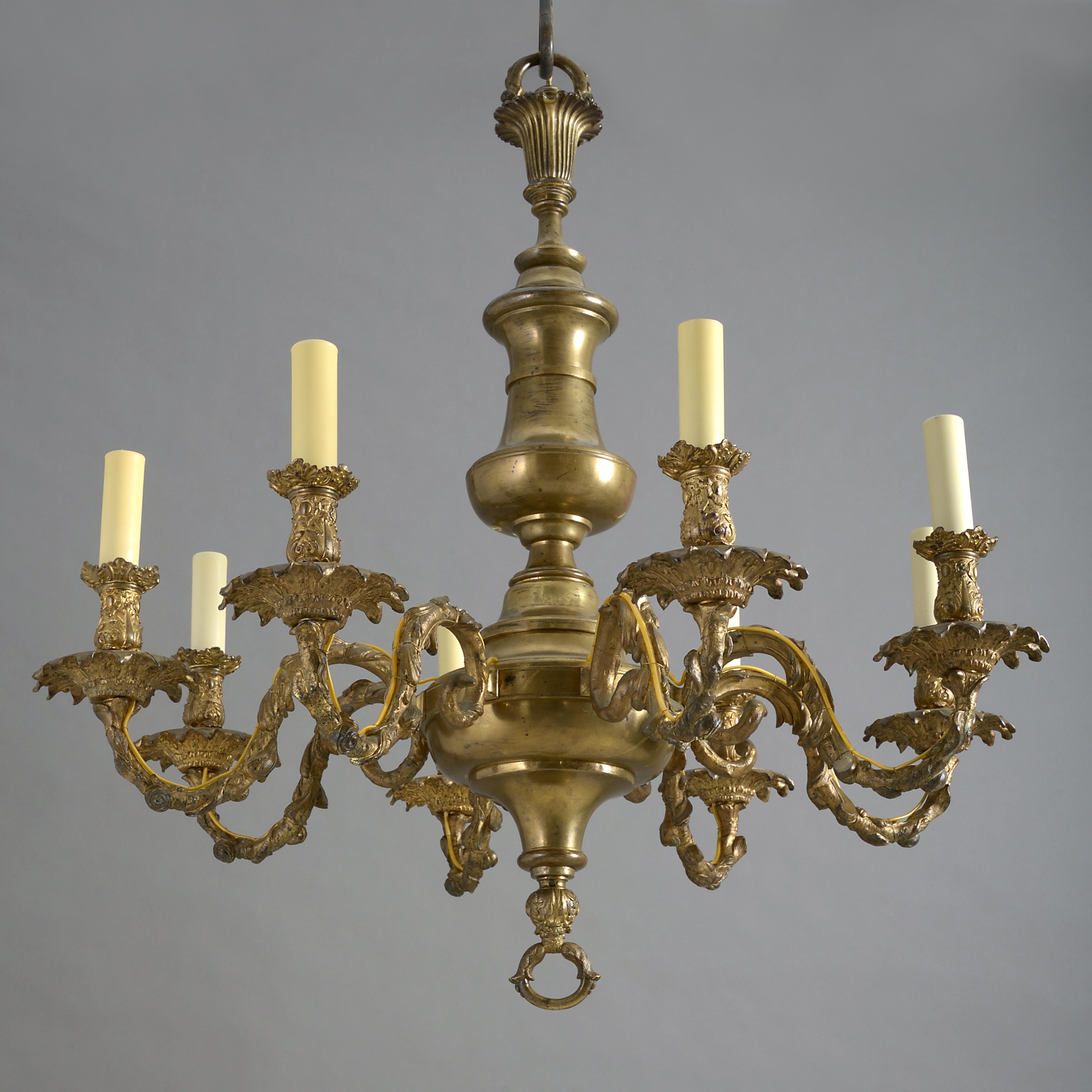 George IV Lacquered Brass Chandelier In Good Condition For Sale In London, GB