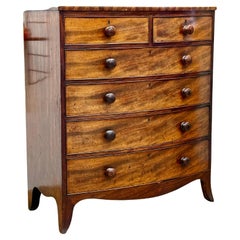Rare Georgian Serpentine-Front Mahogany Chest of Drawers, c. 1800