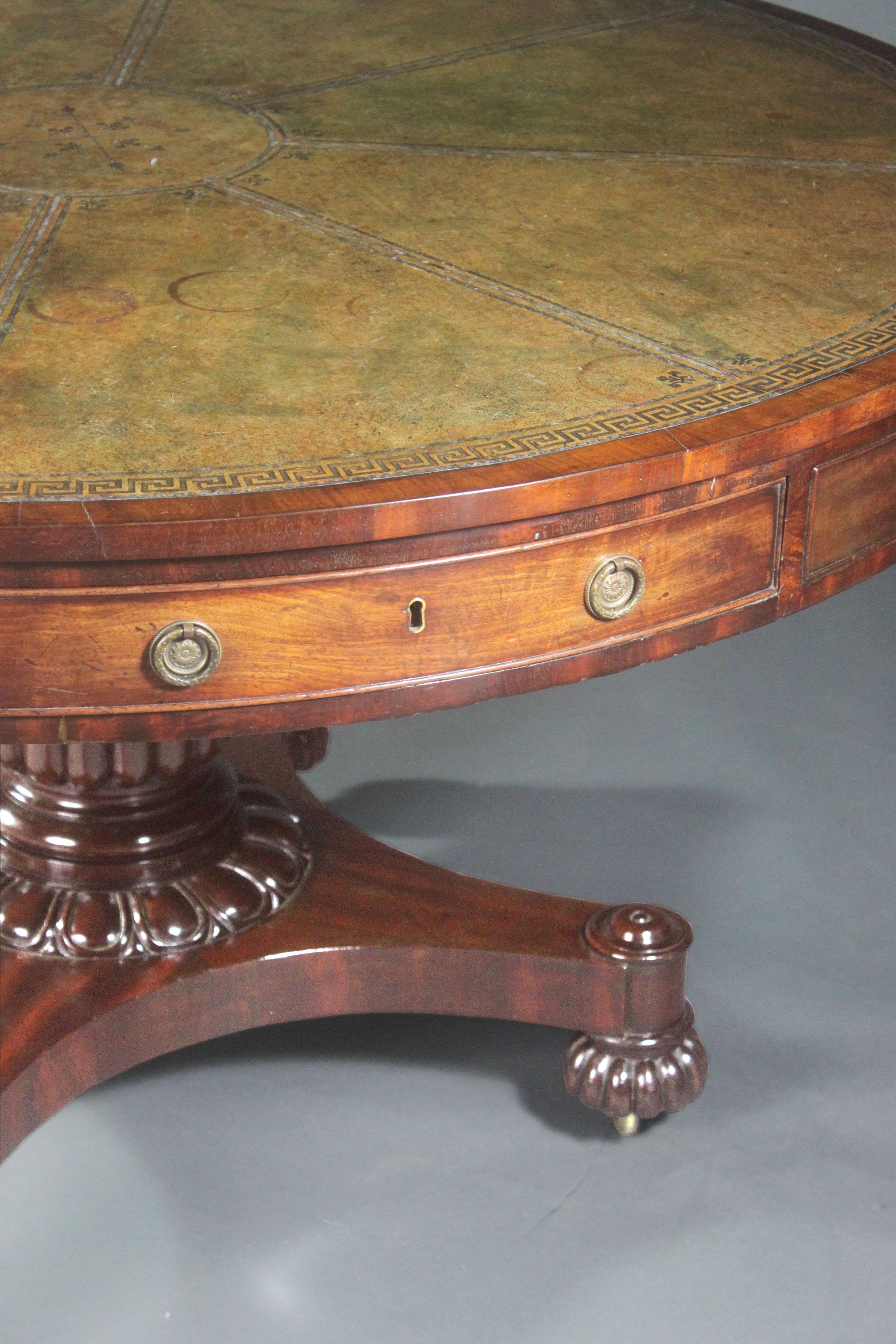 George IV Mahogany Drum Table In Good Condition For Sale In Bradford-on-Avon, Wiltshire
