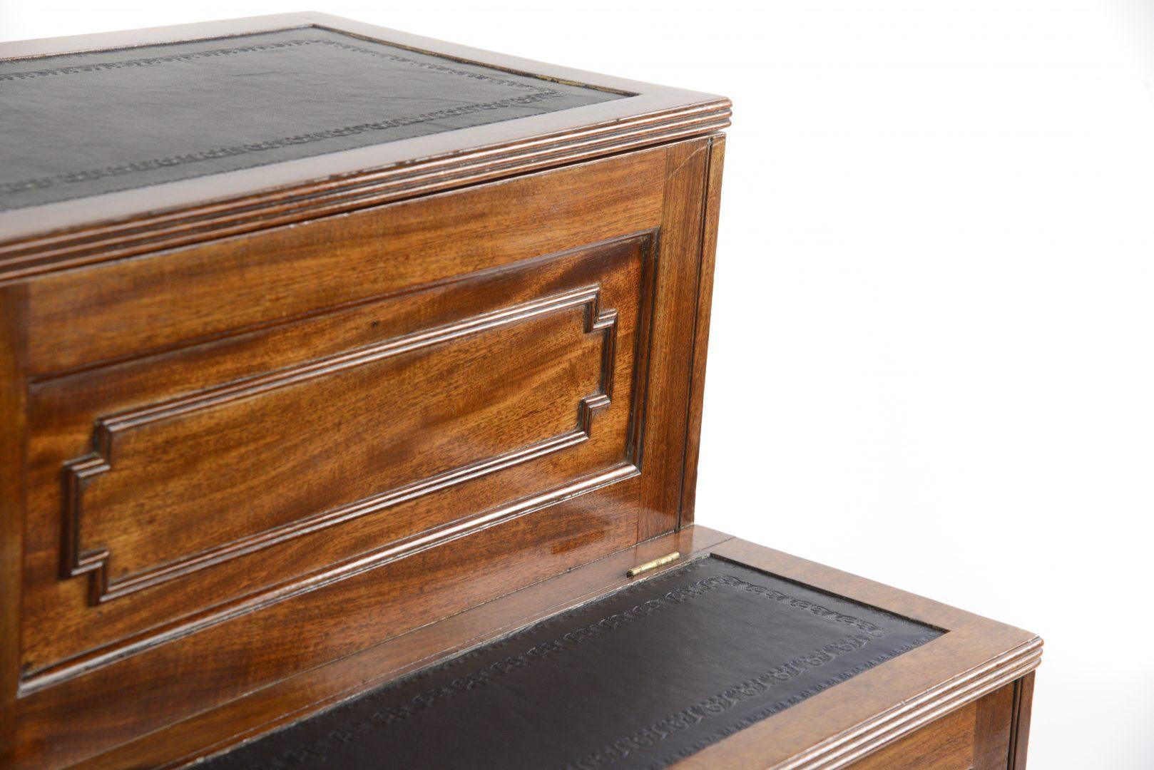 George iv Mahogany Stepped Commode, Attributed to Gillows of Lancaster In Good Condition In Northwich, GB