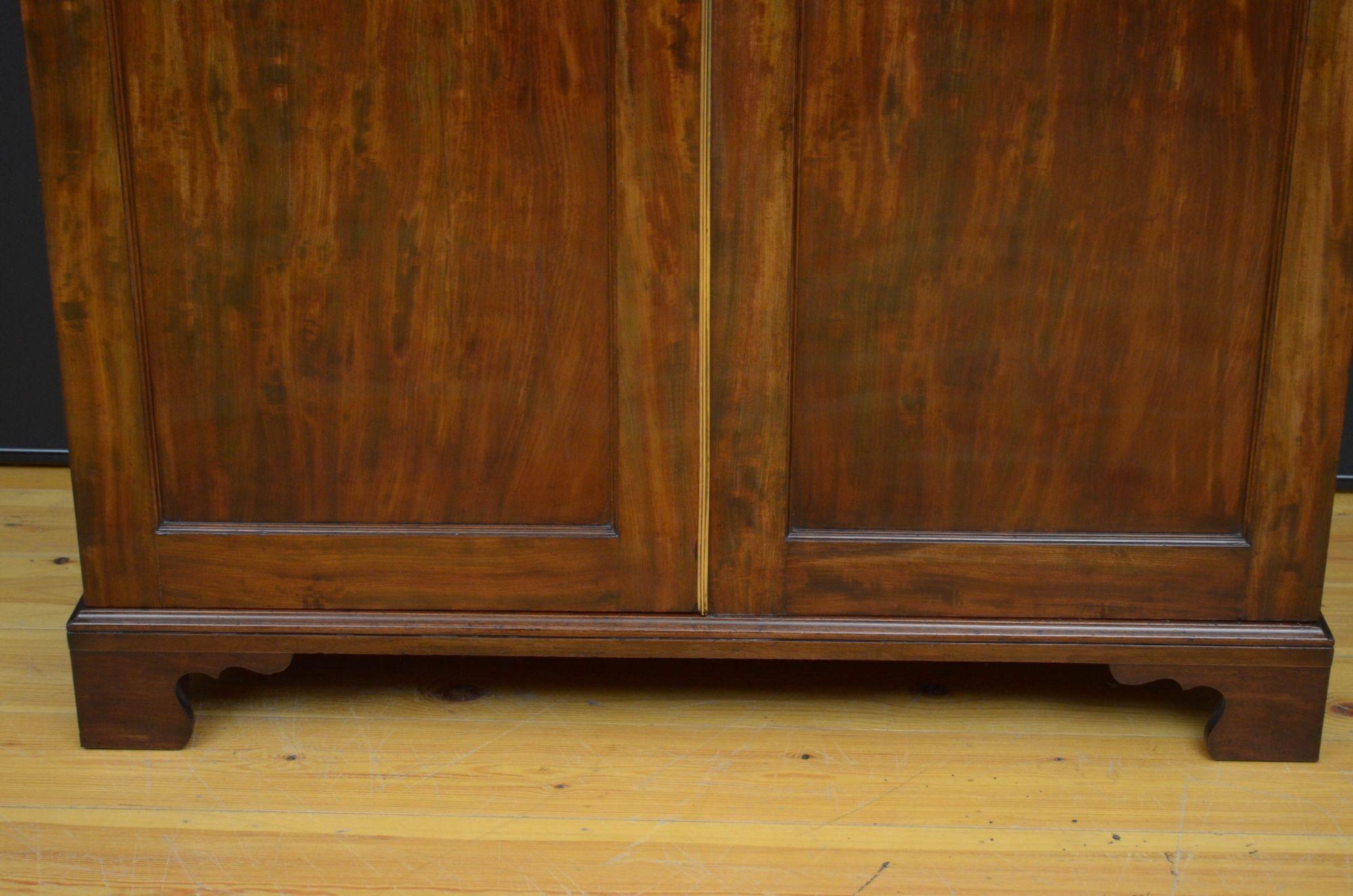 19th Century George IV Mahogany Two Door Wardrobe c1840 For Sale