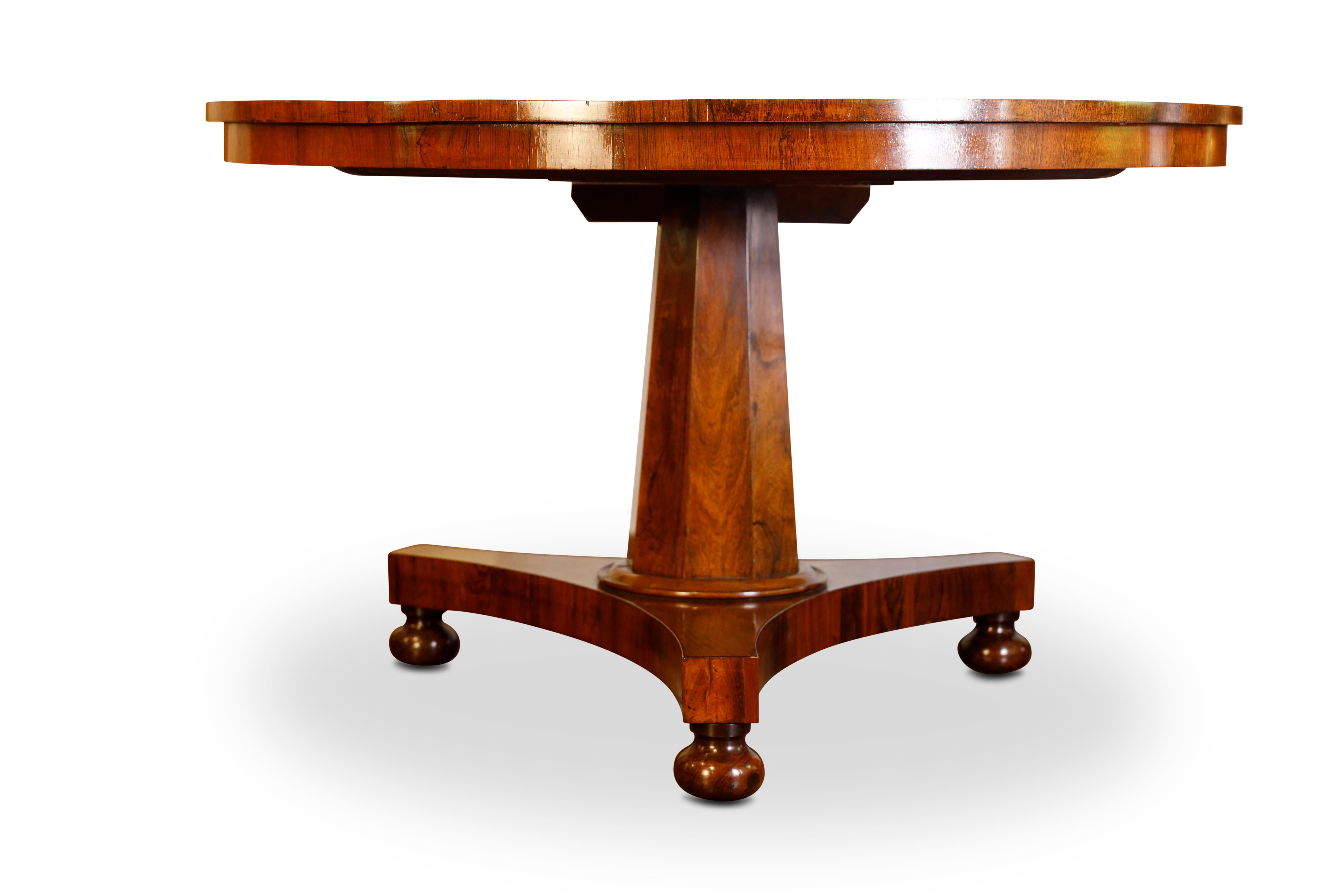 English George IV Rosewood Circular Center Table For Sale