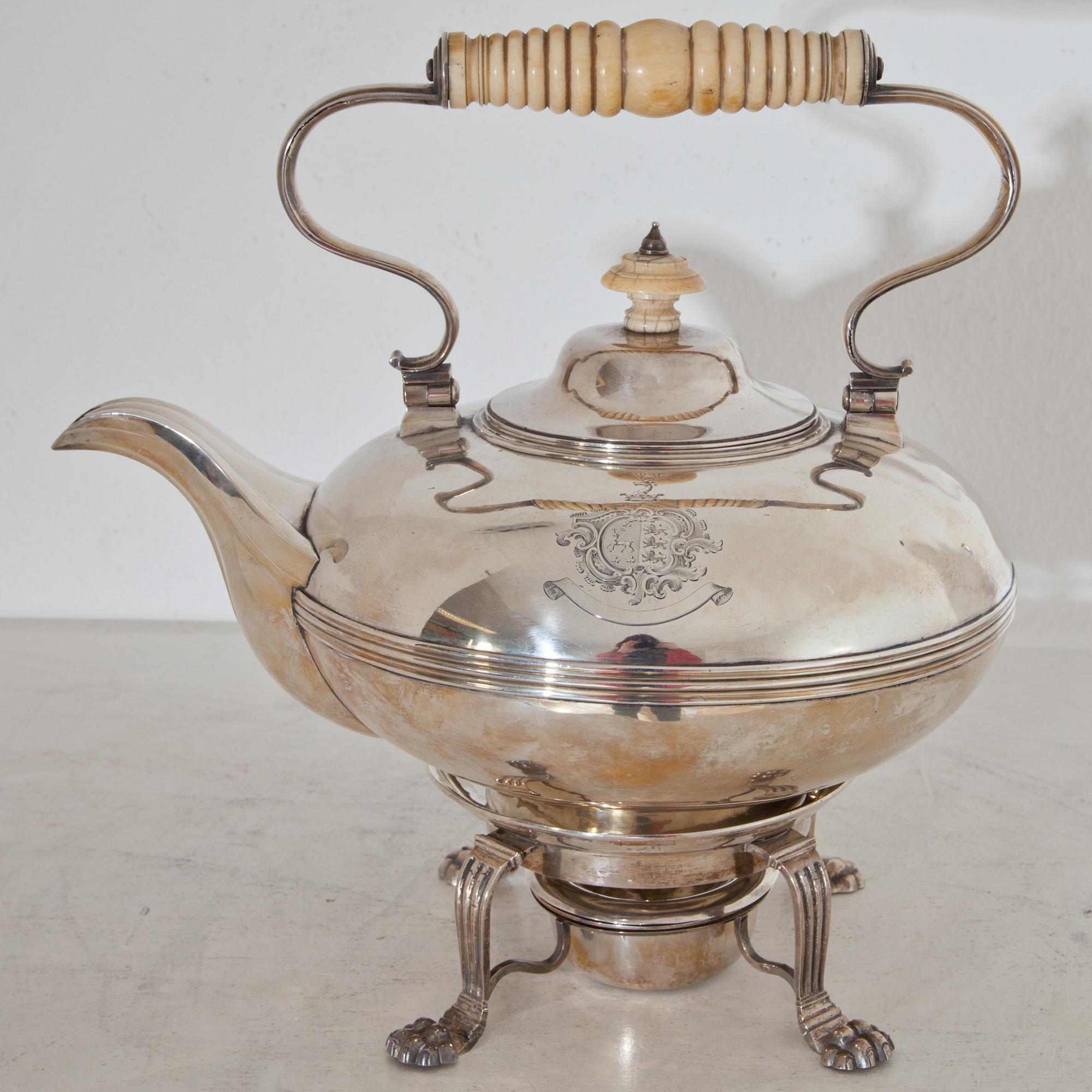 George IV Silver Tea Pot, Dublin, 1828-1829 14