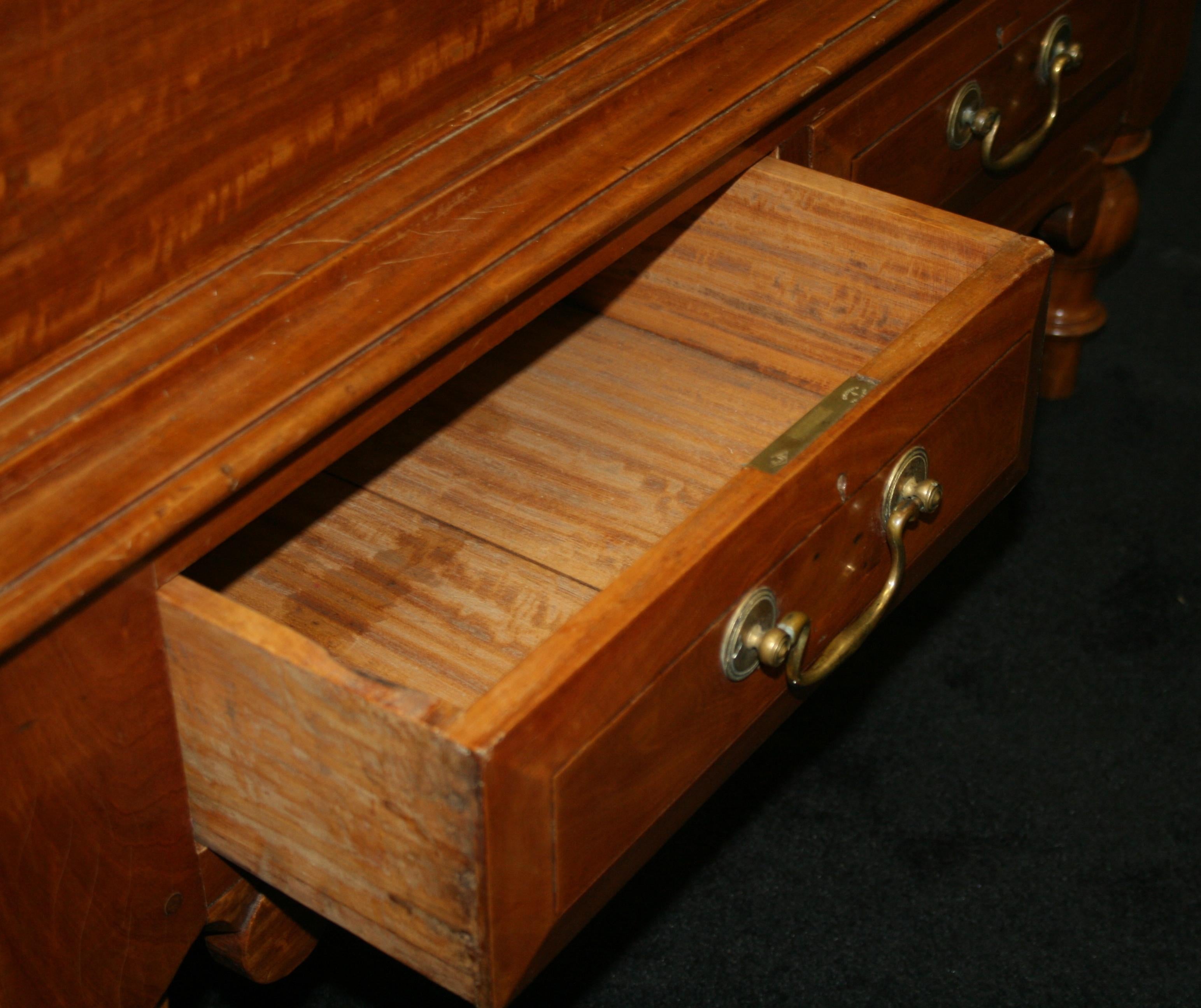 George IV Massive Satinwood Silver Chest auf Ständer, England, um 1820 im Angebot 5