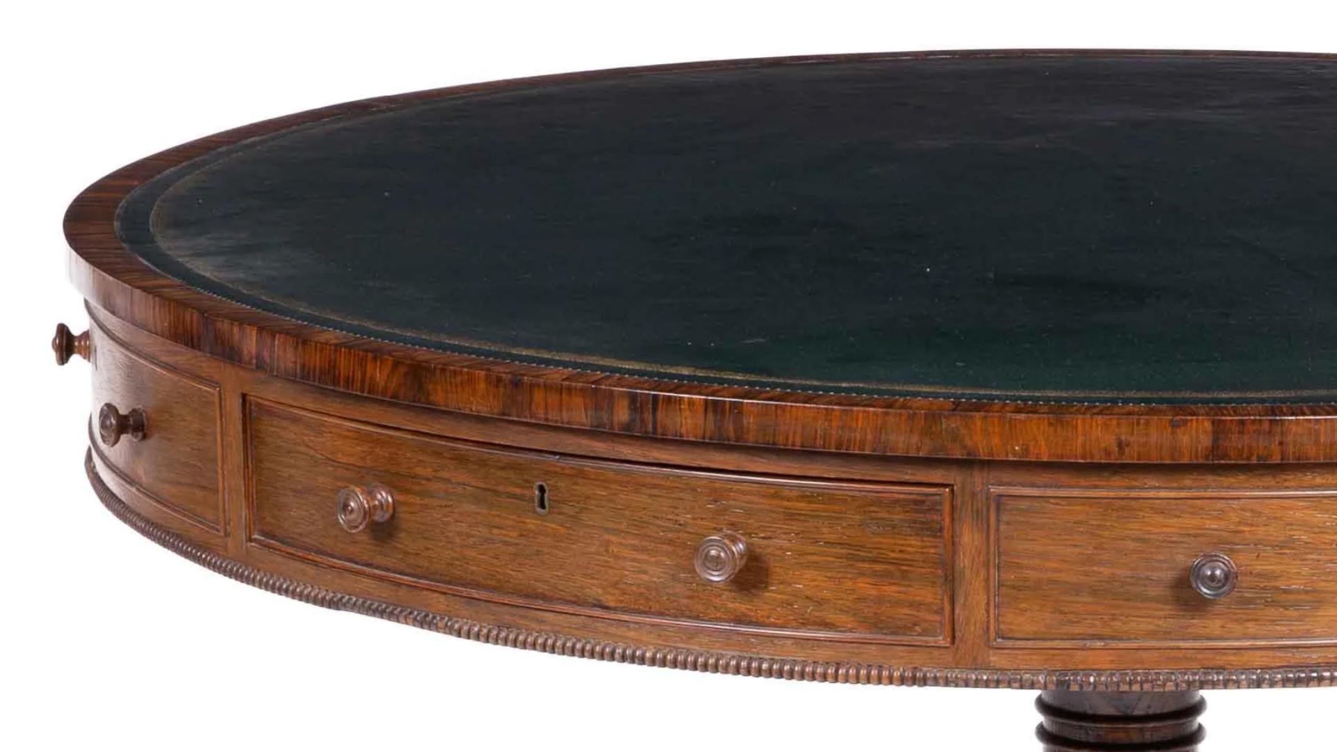 English George IV Walnut Round drum Table, Early 19th Century