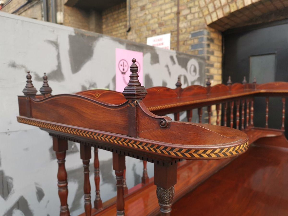 George Jack für Morris & Co., Mahagoni-Sideboard mit Intarsien, Arts & Crafts im Zustand „Gut“ im Angebot in London, GB