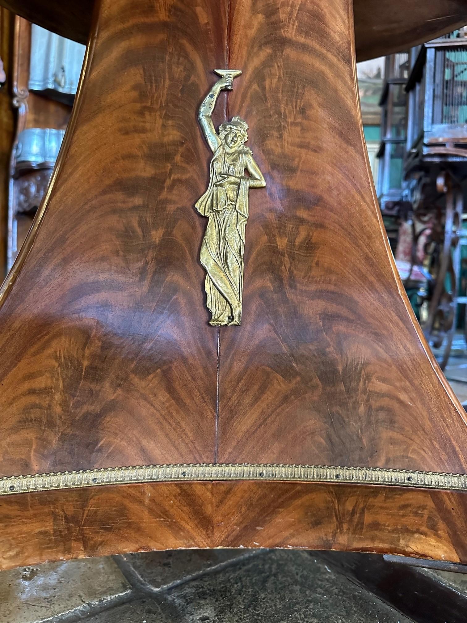 George Jacob Desmalter Empire Gueridon Round center Table Estampille 19th C. LA For Sale 10