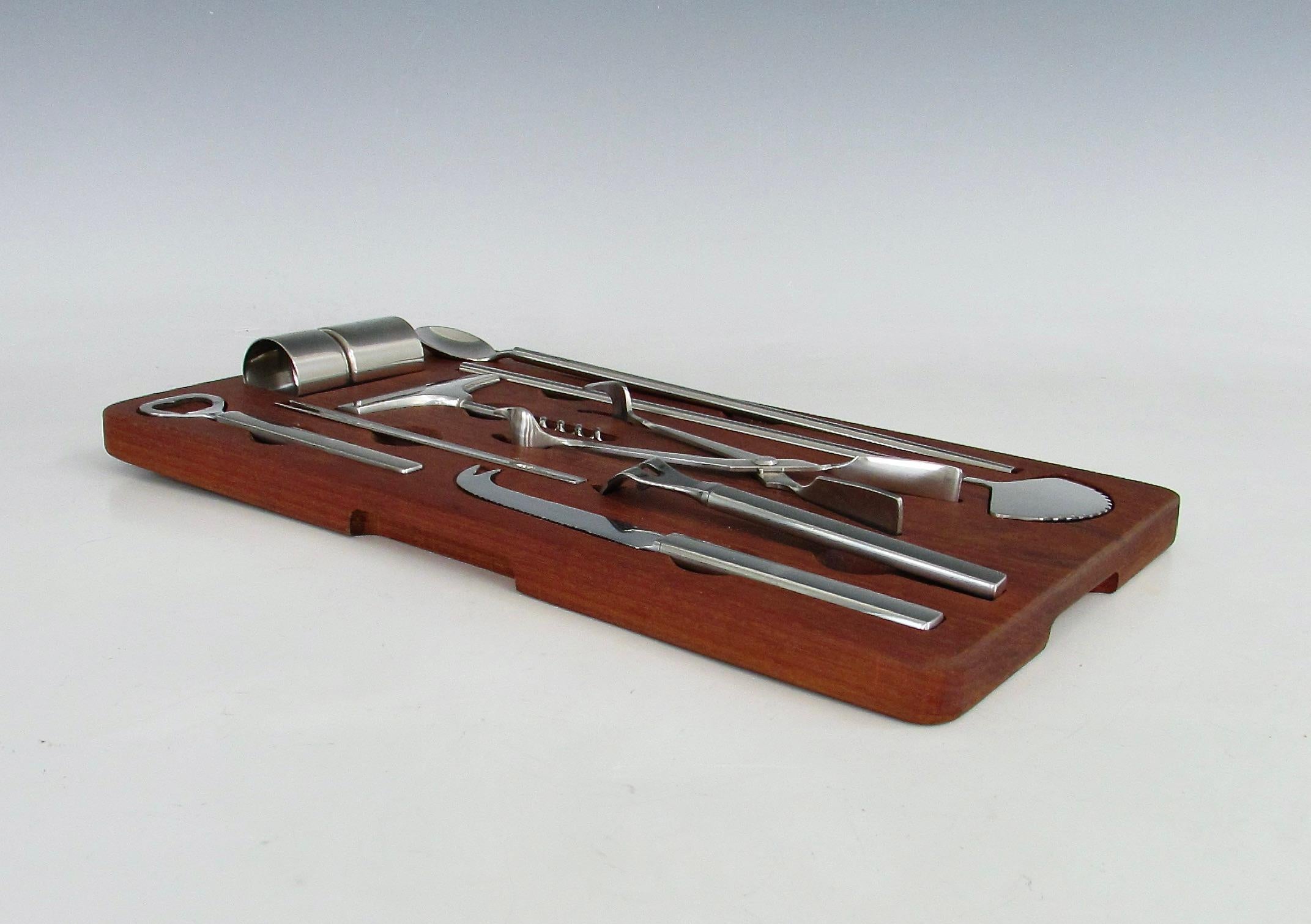 George Jensen Denmark large bar cocktail tool set in fitted teak holder For Sale 3