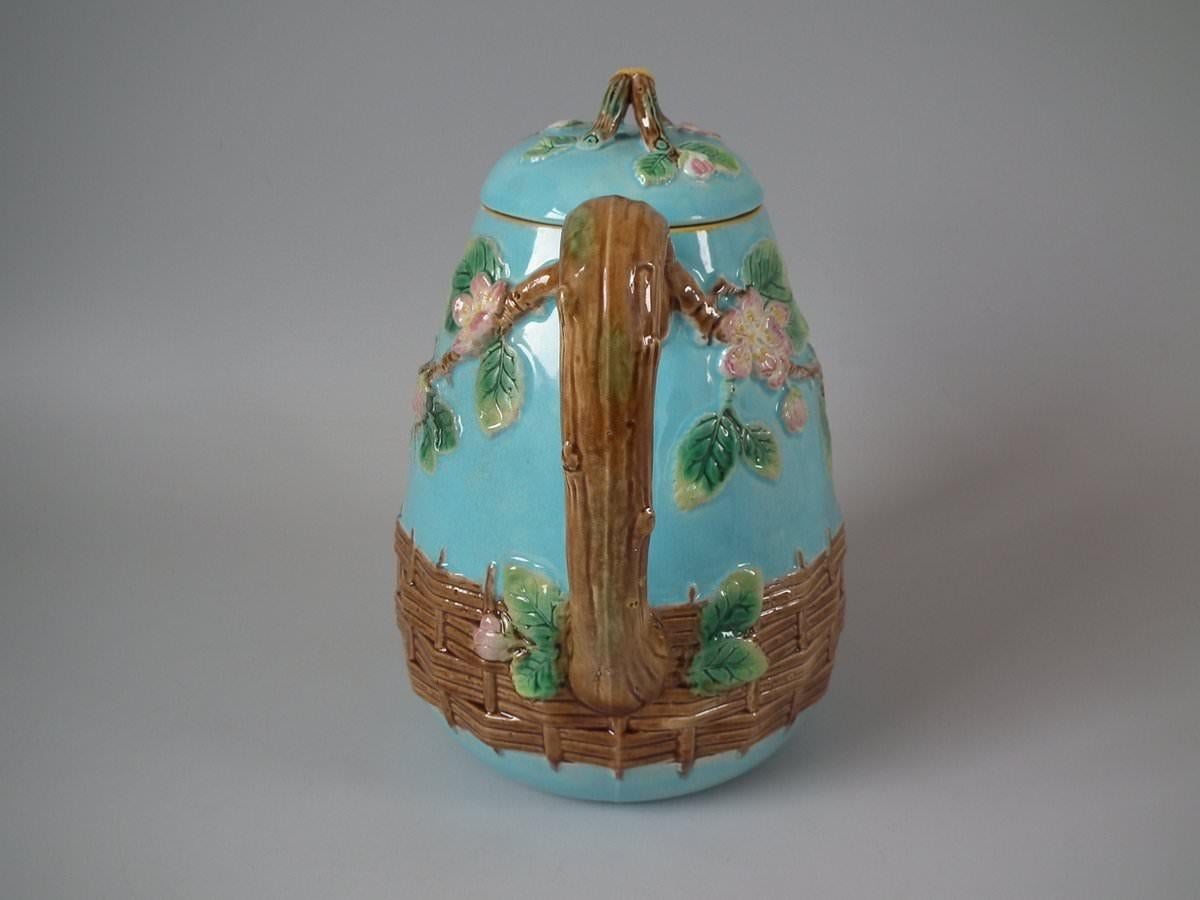 English George Jones Blossom Teapot And Cover For Sale