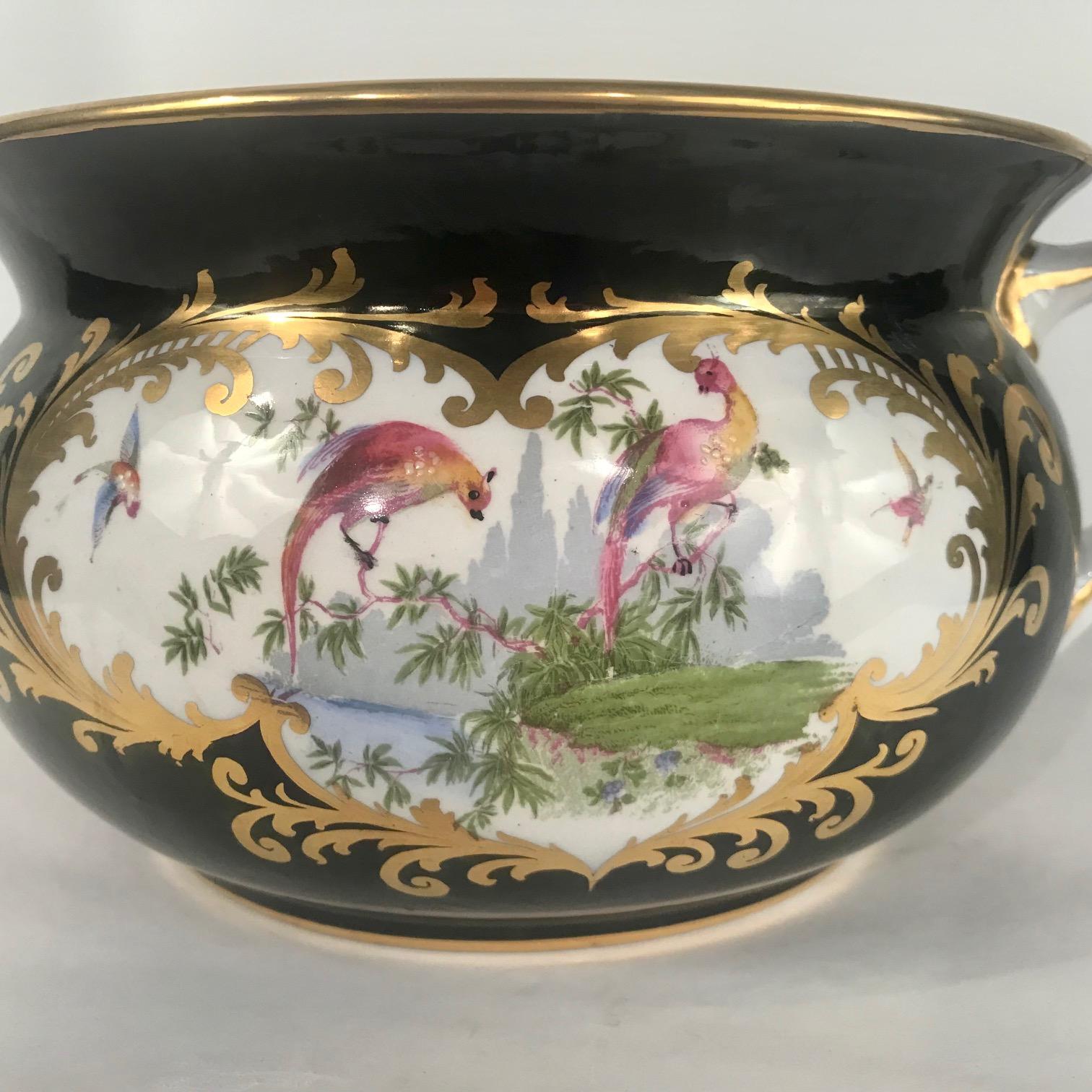 English George Jones Crescent Chamber Pot in the Manner of First Period Worcester For Sale