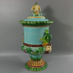 Rafrachisseur  vin en majolique Bacchus de George Jones