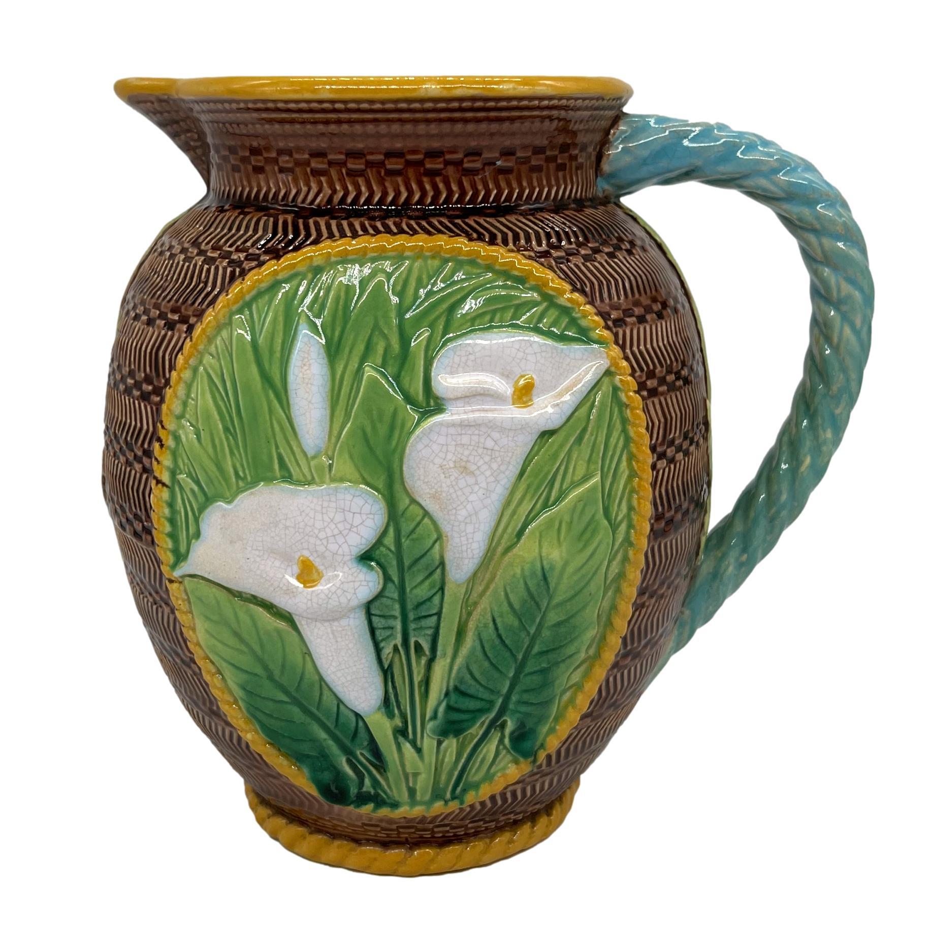 George Jones Majolica Calla Lily Pitcher, ca. 1875 In Good Condition For Sale In Banner Elk, NC