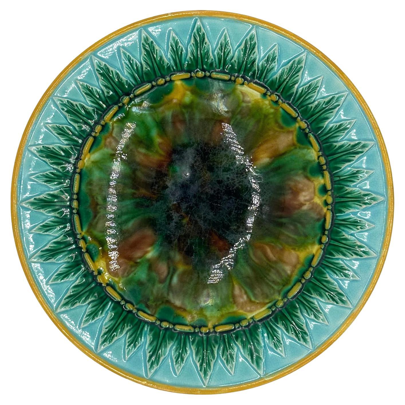 George Jones Majolica Dish, Tortoiseshell Mottling, Green Leaves on Turquoise For Sale