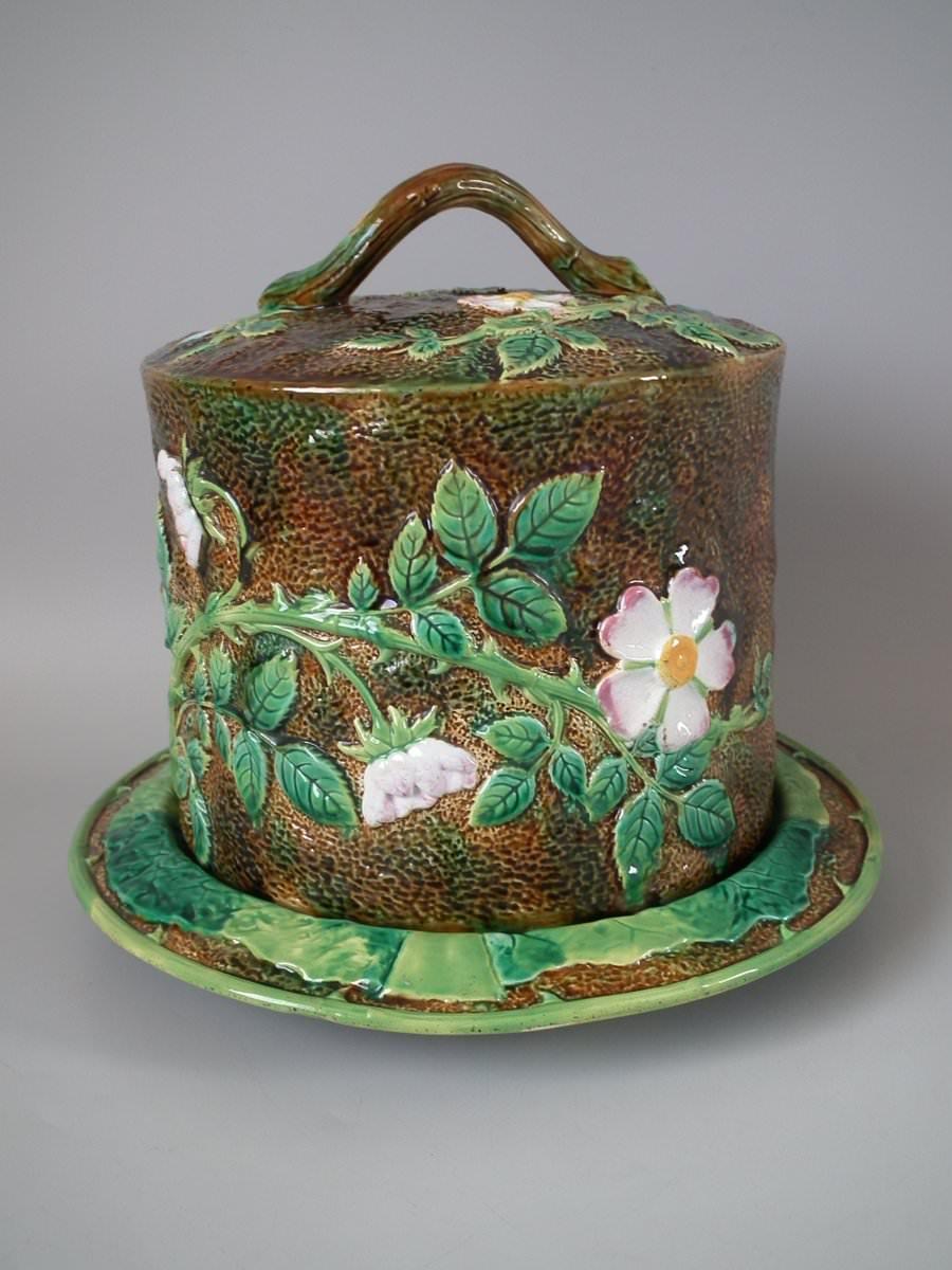 Late 19th Century George Jones Majolica Dog Rose Cheese Dome and Stand