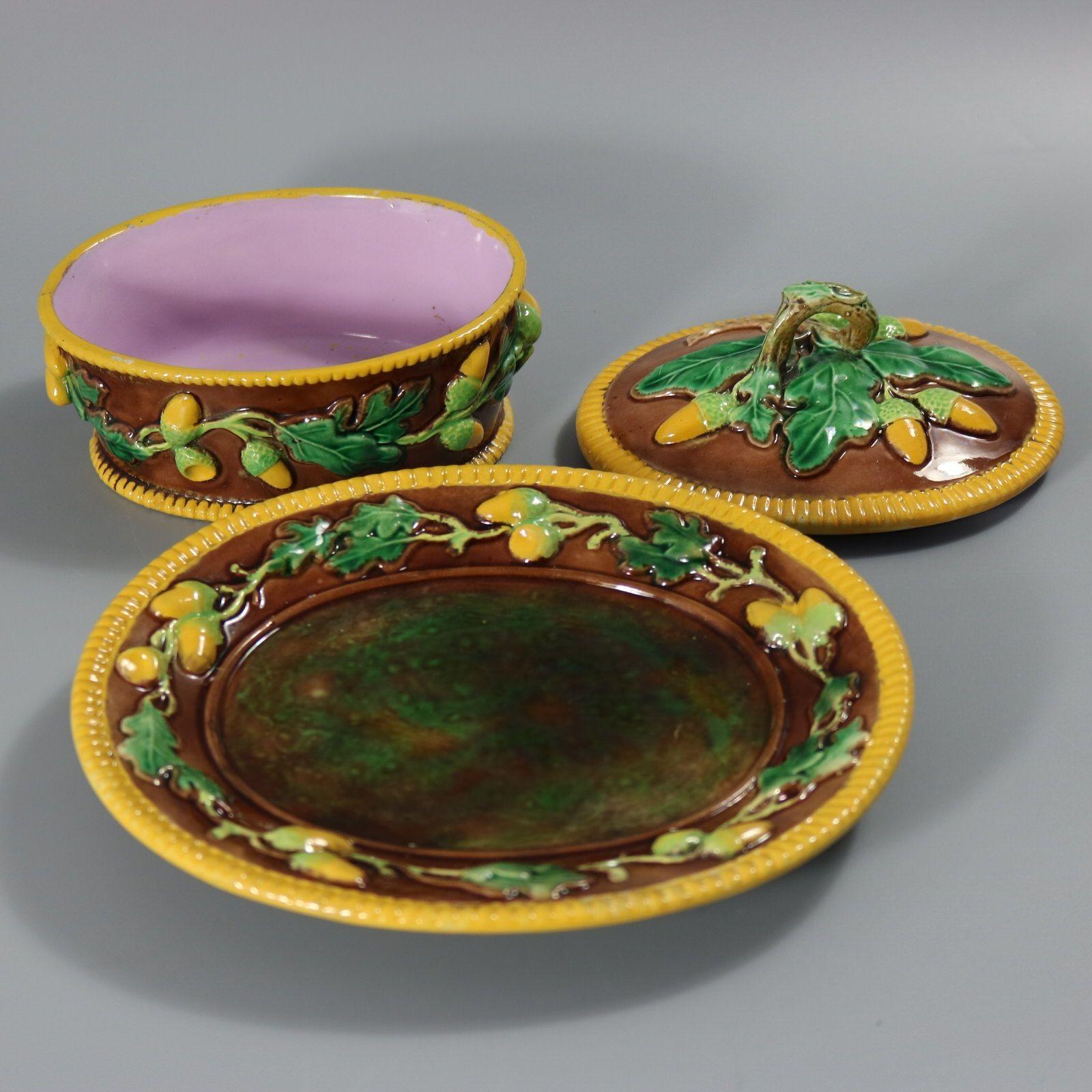 George Jones Majolika Eiche und Eicheln Box im Angebot 3