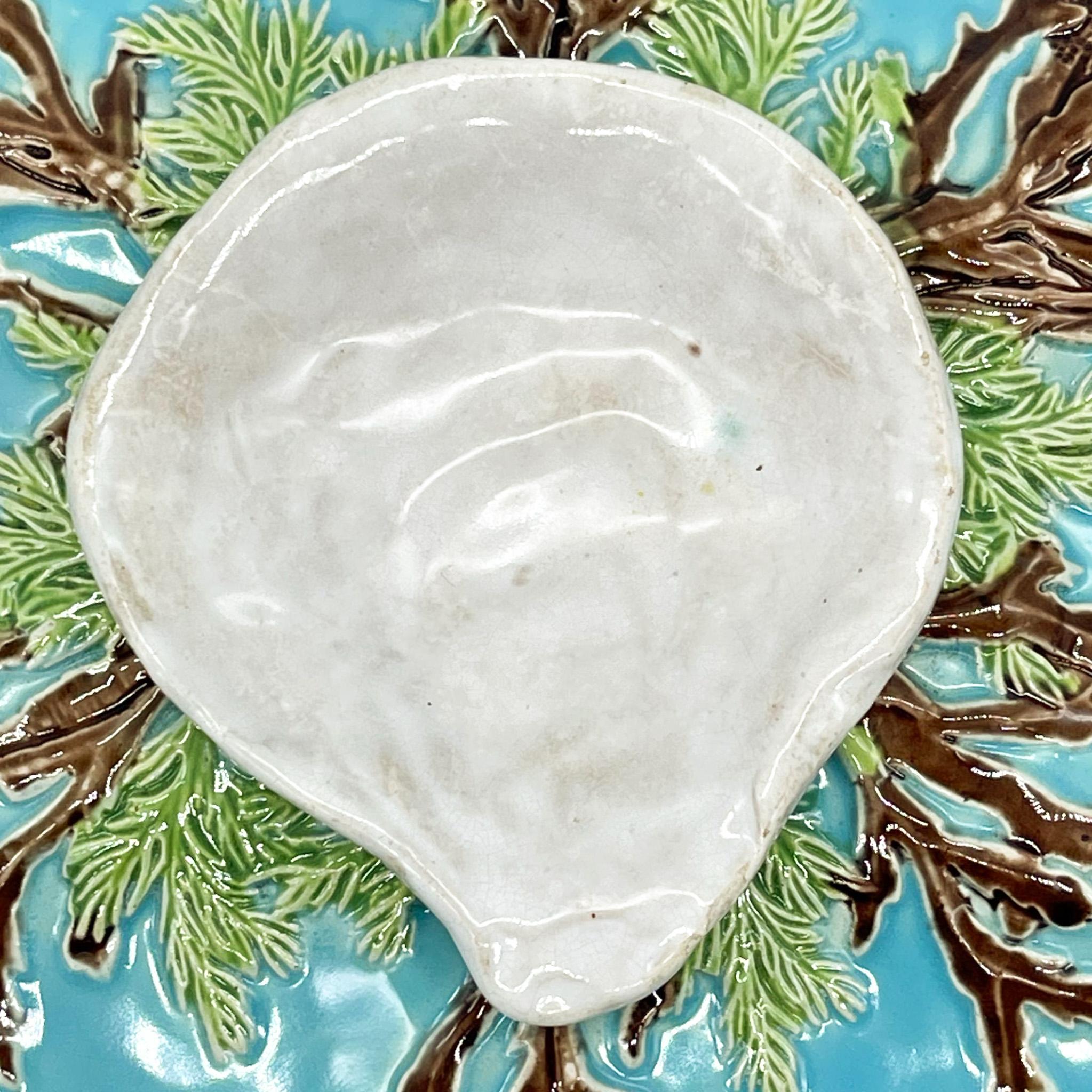George Jones Majolica Oyster Plate on a Turquoise Ground, English, ca, 1874 In Good Condition In Banner Elk, NC
