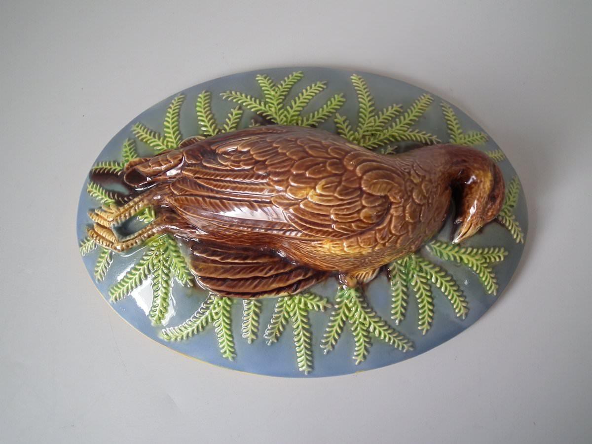 George Jones Majolica Partridge Game Pie Dish and Cover For Sale 1