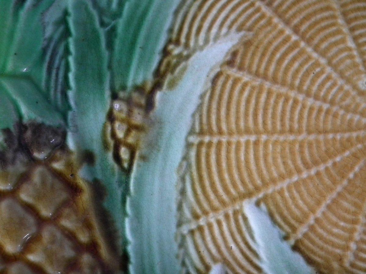 Late 19th Century George Jones Majolica Pineapple Plate