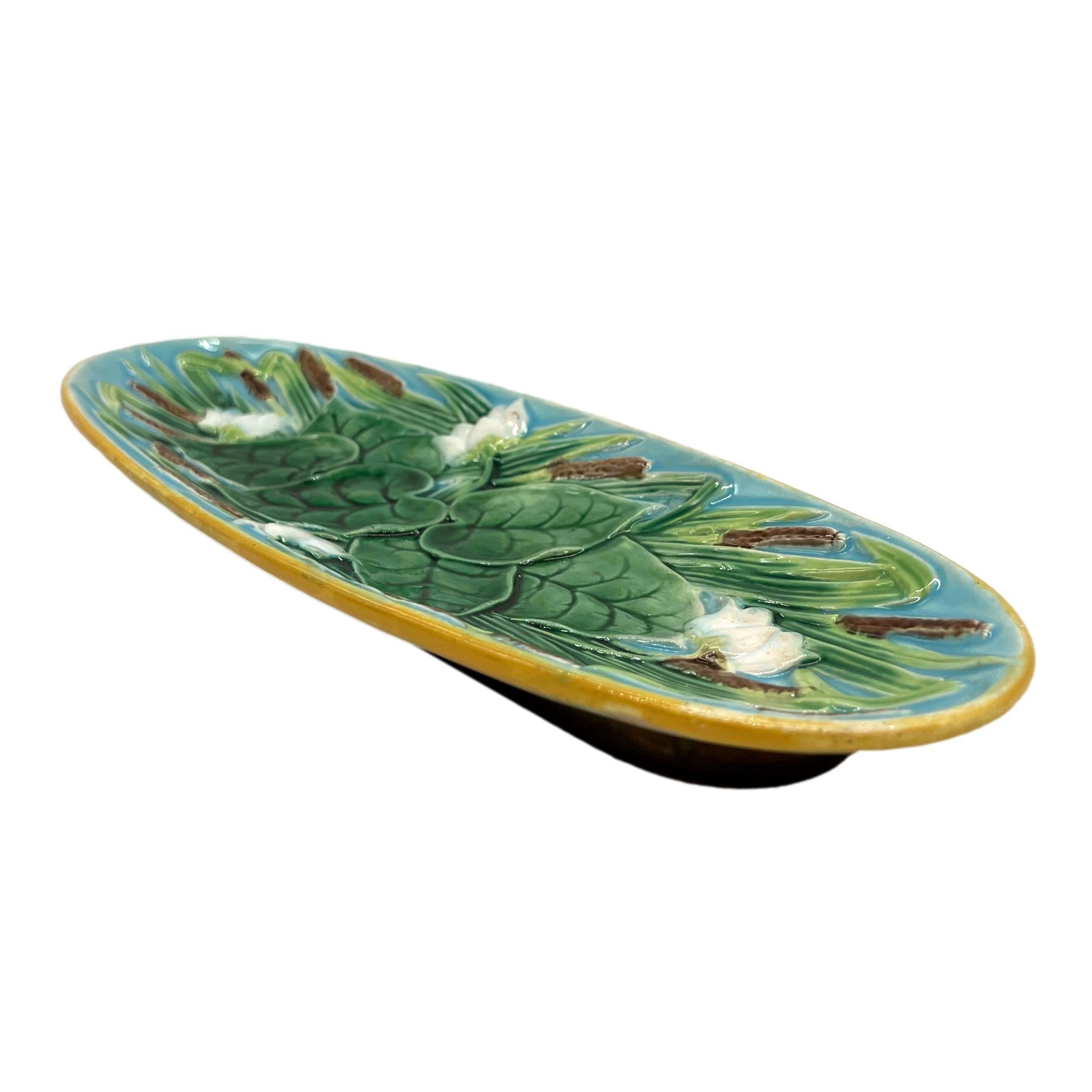 Victorian George Jones Majolica Pond Lilies and Bullrushes 10-in Tray, English, c. 1875 For Sale