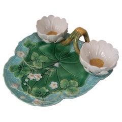 George Jones Majolica Pond Lily Strawberry Server