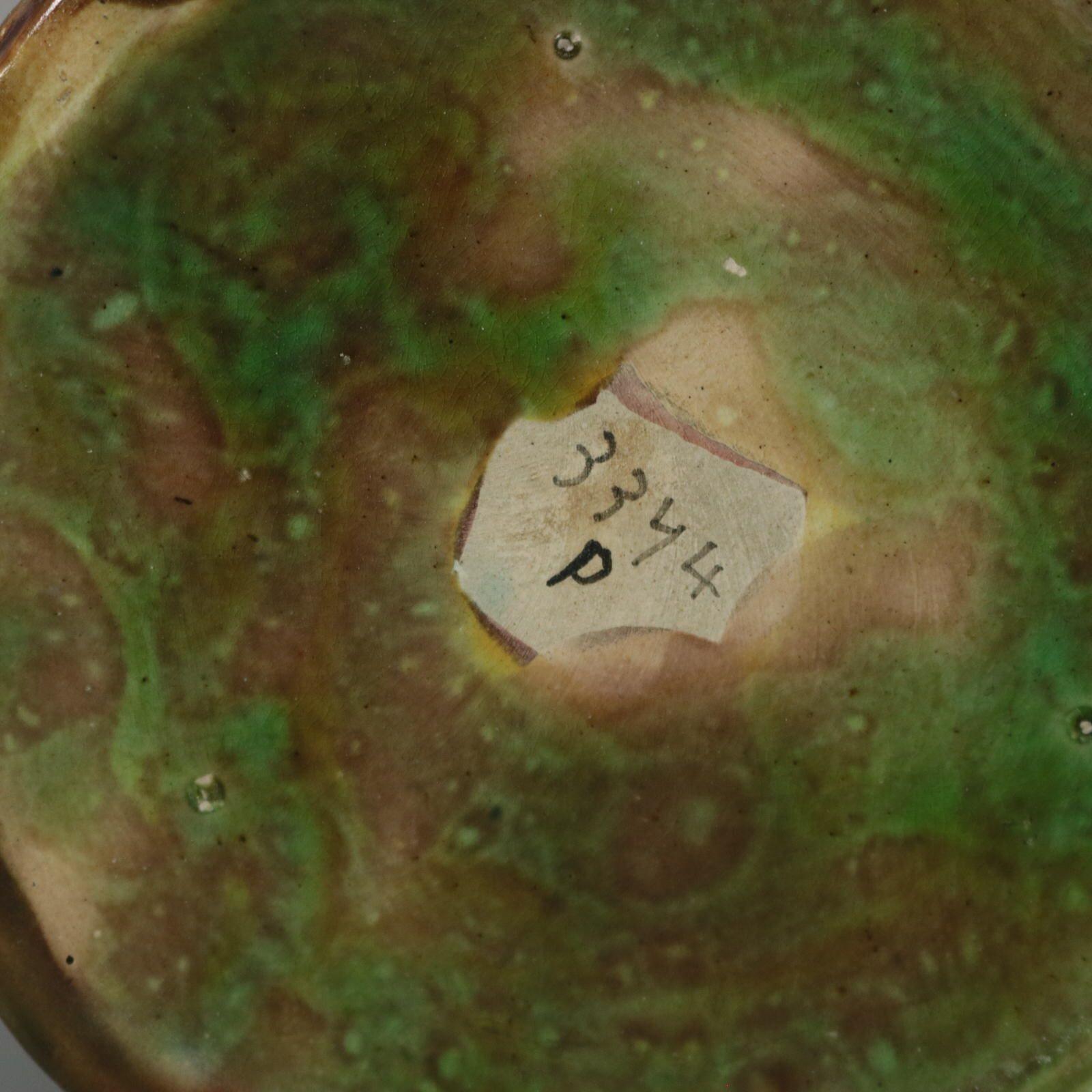 Majolica Brocca a fiore rustica in maiolica di George Jones in vendita