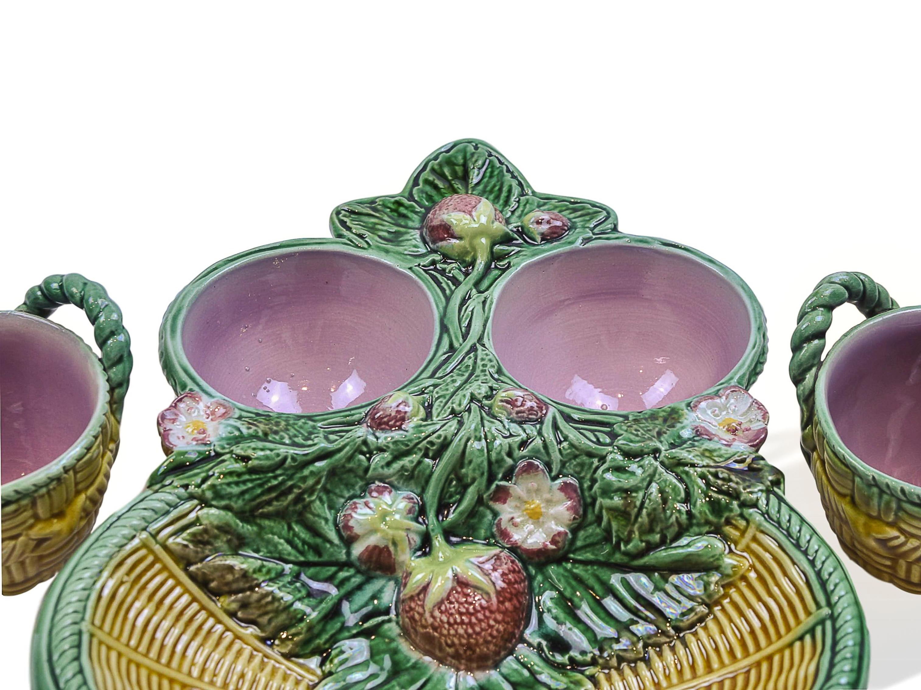 Mid-19th Century George Jones Majolica Strawberry Server with Rare Cream and Sugar Baskets, 1868