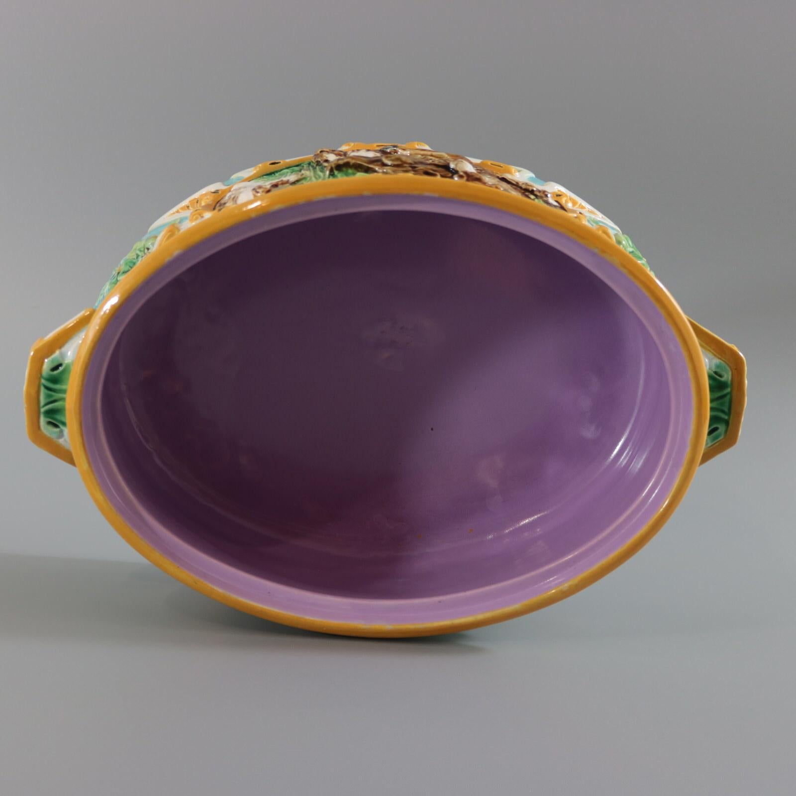 Plato para tarta de majolica George Jones Juego de jabalí en venta 4