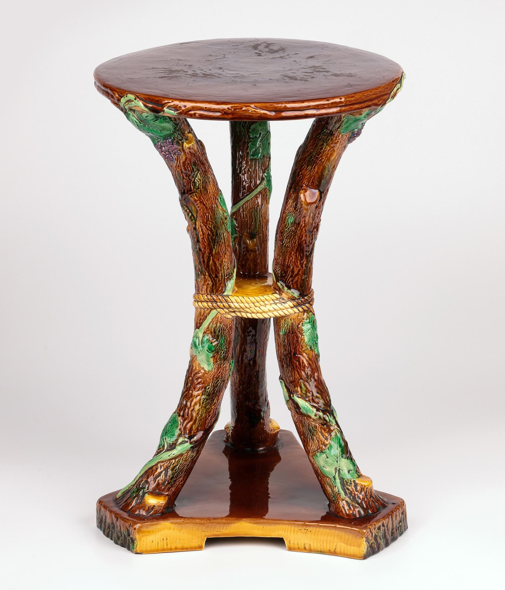 George Jones Rare Large Majolica Floor Standing Pedestal or Pot Stand In Good Condition For Sale In Bishop's Stortford, Hertfordshire